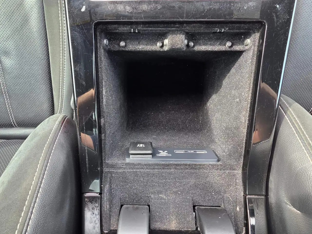 Land Rover Range Rover Velar снимка Land Rover Range Rover Velar