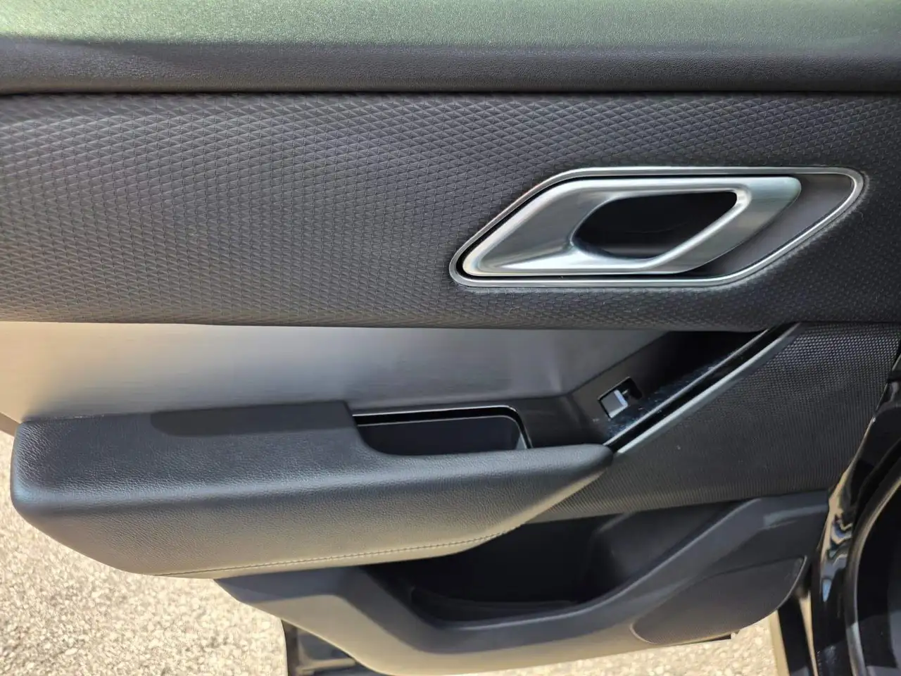 Land Rover Range Rover Velar снимка Land Rover Range Rover Velar