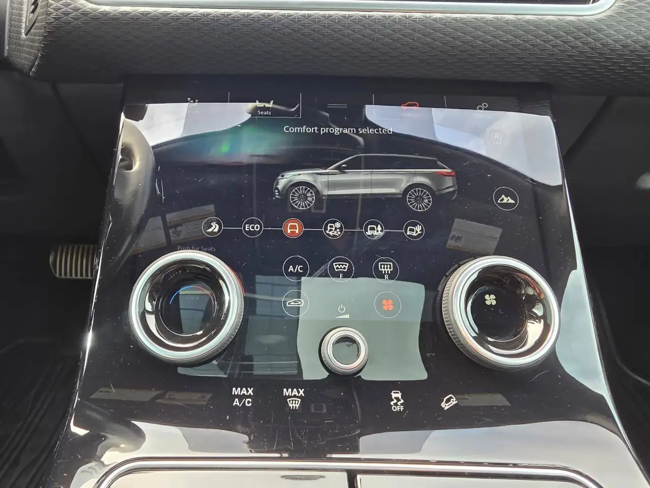 Land Rover Range Rover Velar снимка Land Rover Range Rover Velar