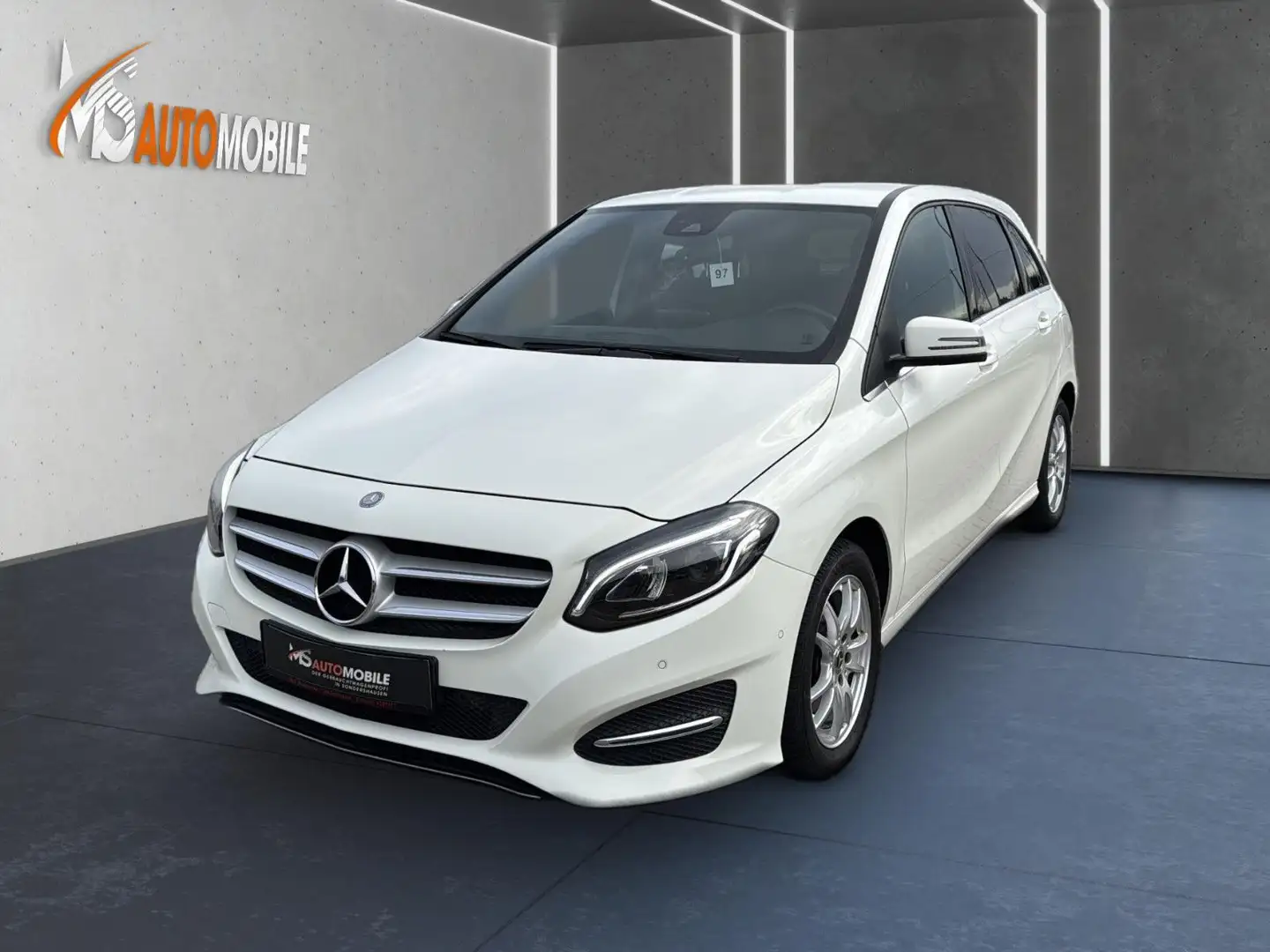Mercedes-Benz B 180 Business BlueEfficiency+LED+KAMERA+SHZG Wit - 1