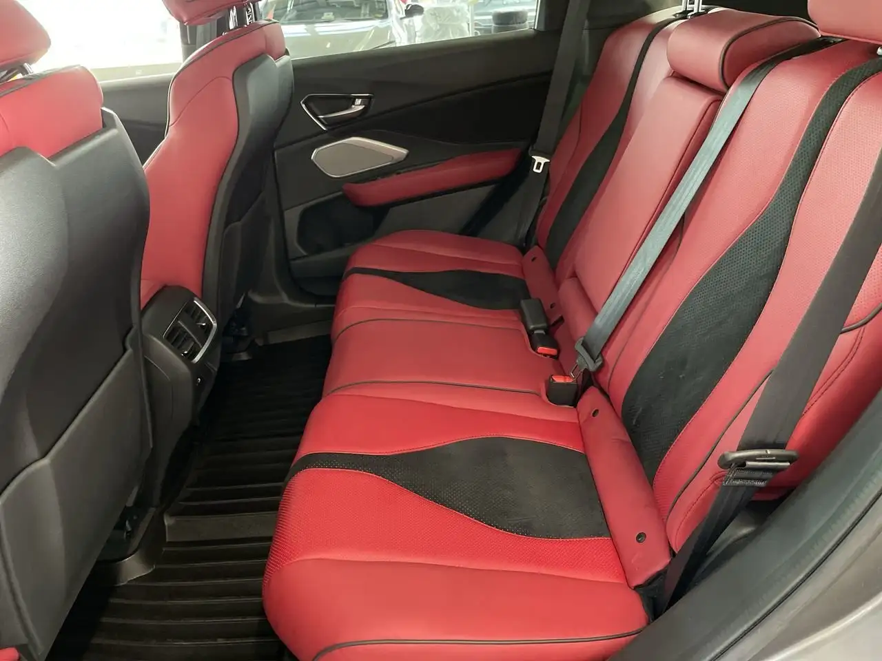 Acura RDX снимка Acura RDX