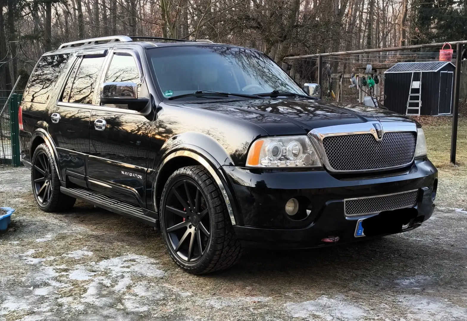 Lincoln Navigator Schwarz - 1