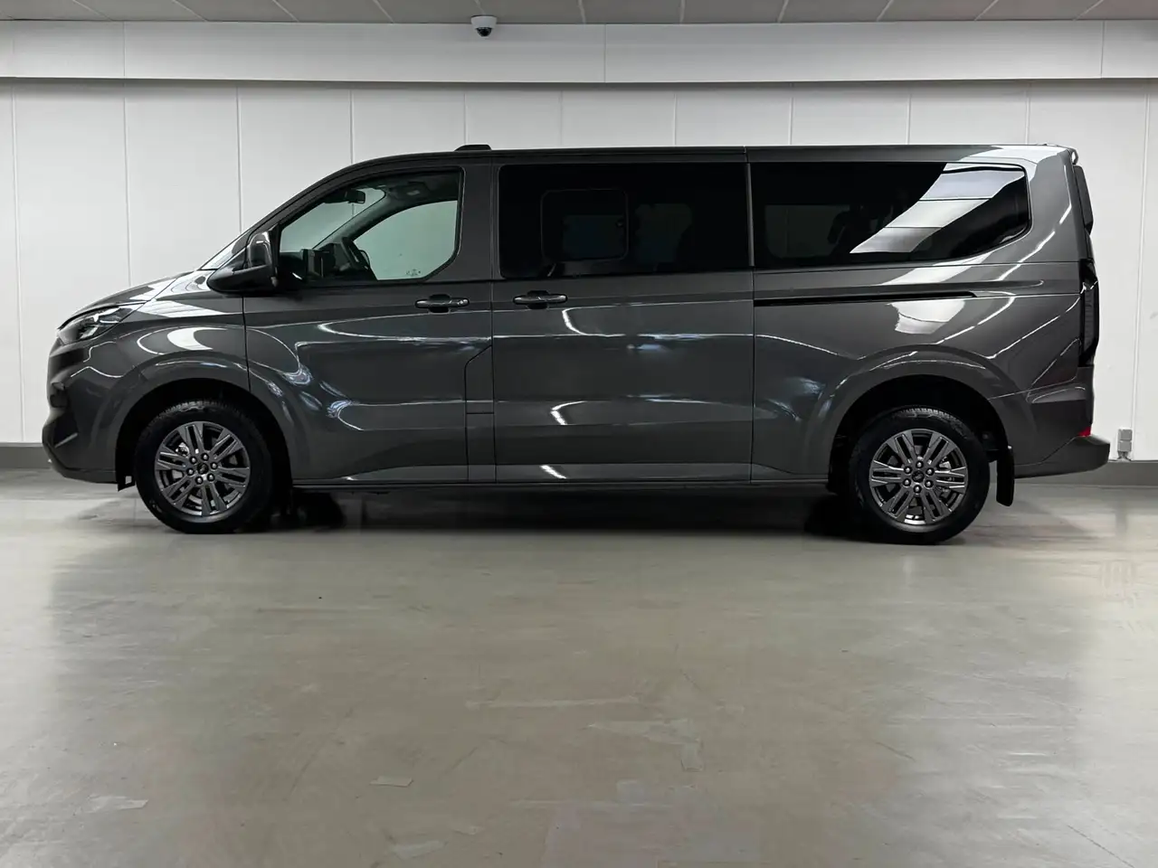 Ford Tourneo Custom 2026