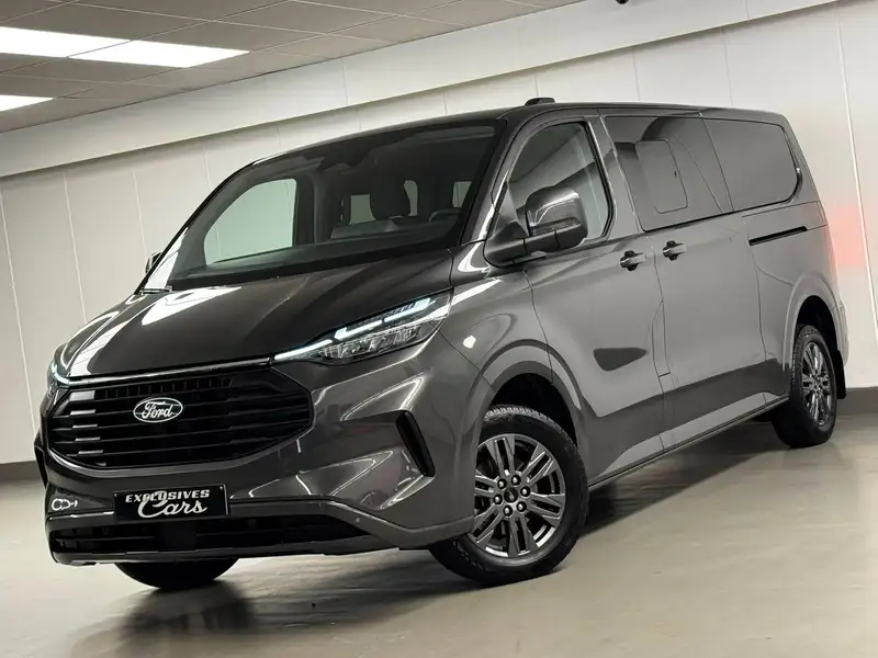 FORD Tourneo