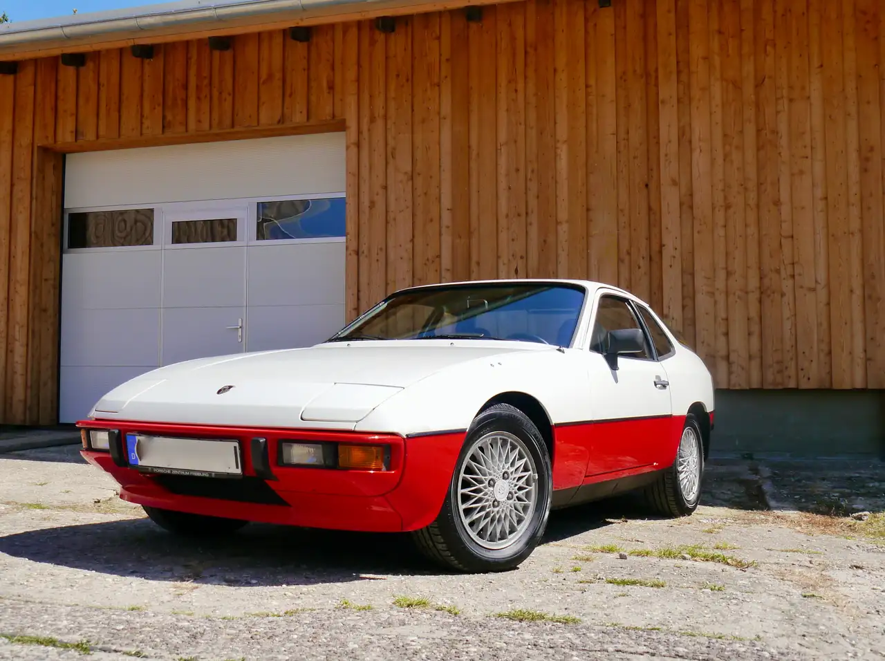 Porsche 924
