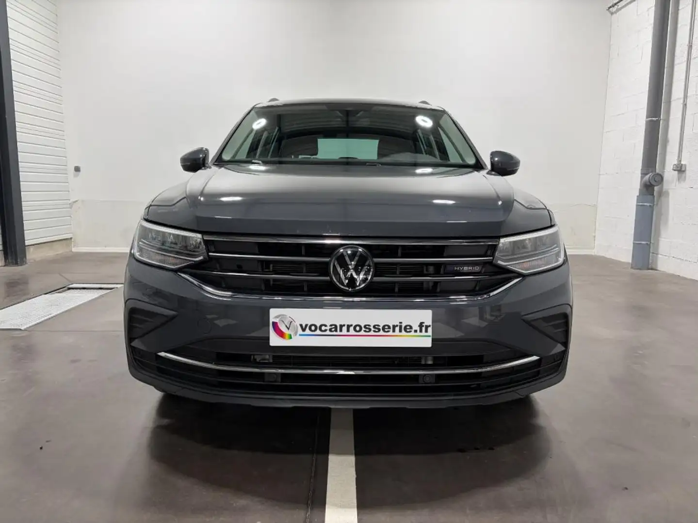 Volkswagen Tiguan 1.4 eHybrid 245ch Life DSG Grau - 2