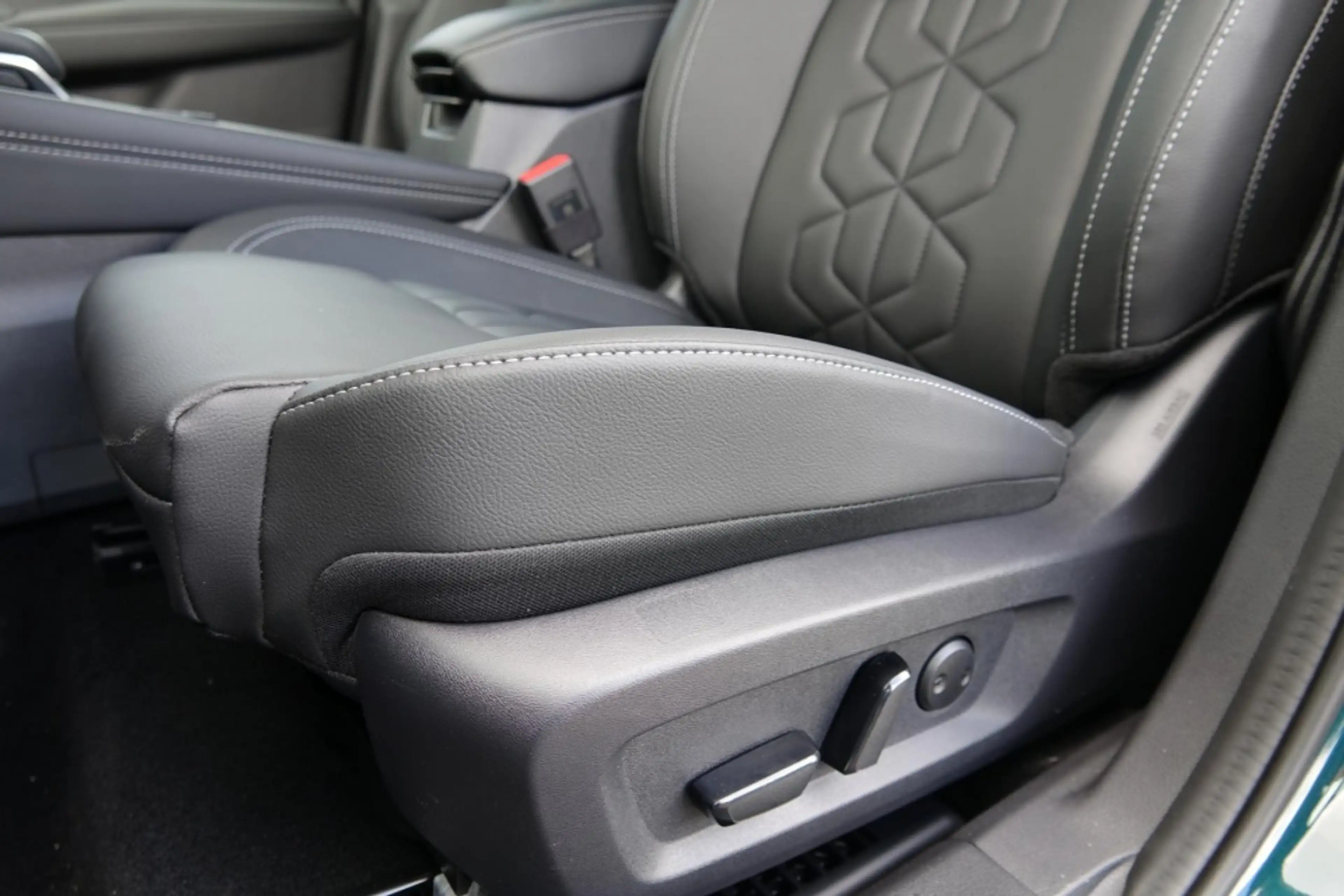 Nissan Qashqai TEKNA 158PS ALLRAD 4x4 Pano/Bose +AHK! — photo 10