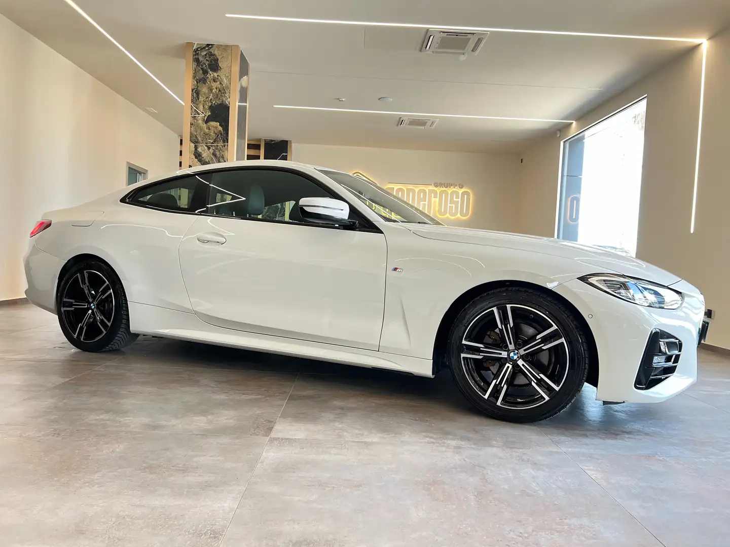 BMW 420 420d Coupe mhev 48V Msport Bianco - 2