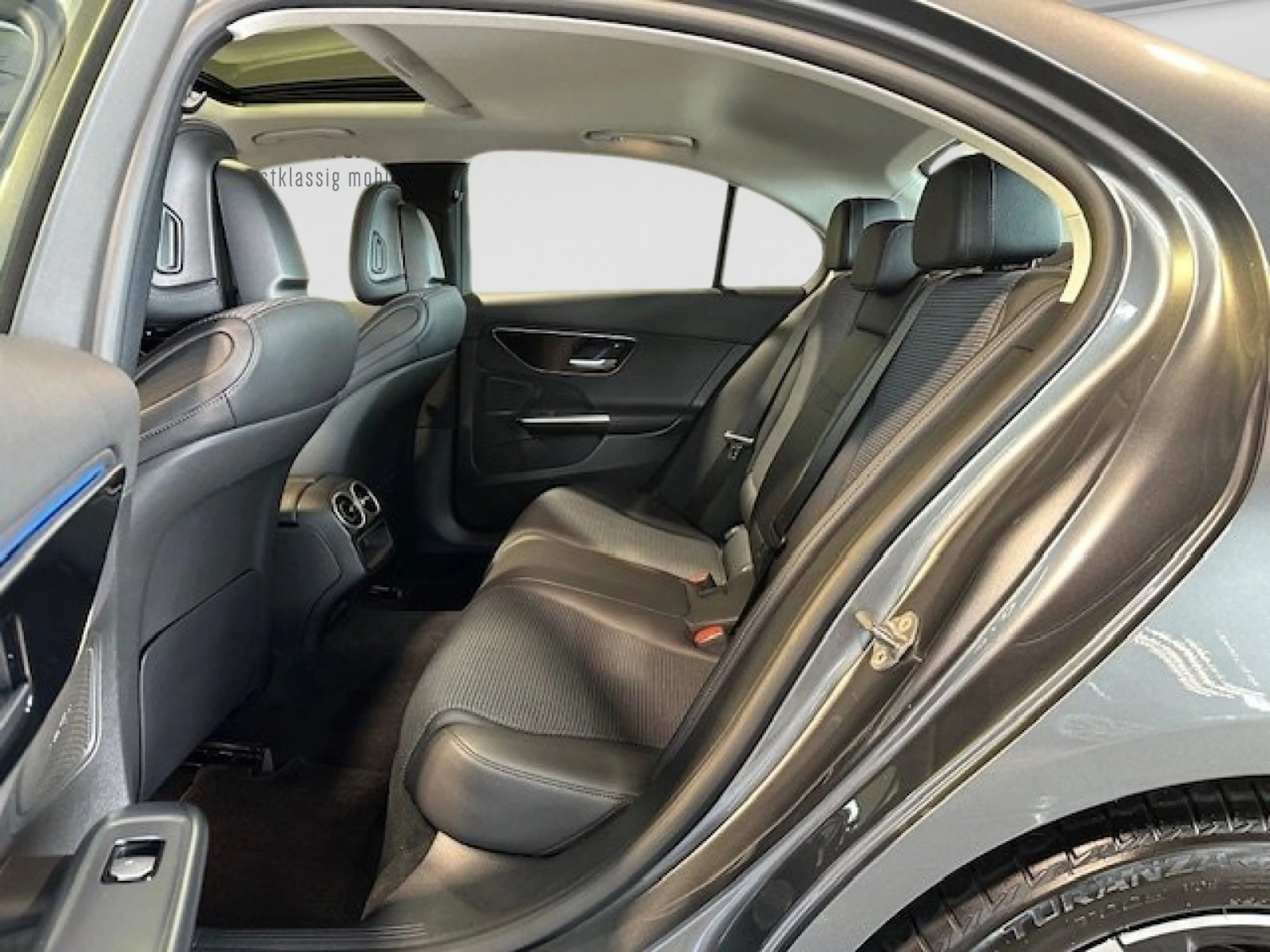 Mercedes-Benz C 220 d Avantgarde MBUX/Kamer/AHK/LED/GlasSD/Tot — photo 10