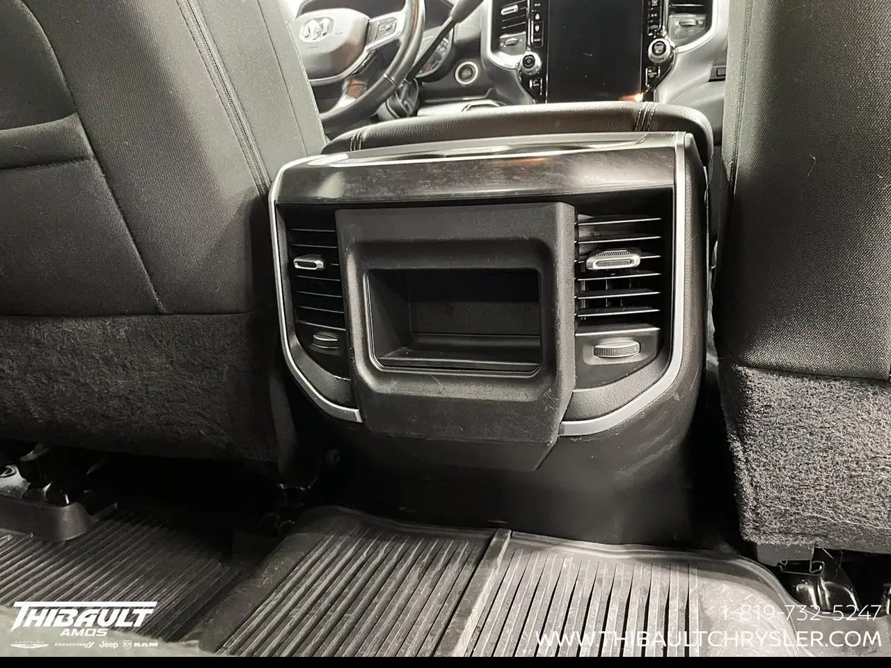 RAM 2500 снимка RAM 2500