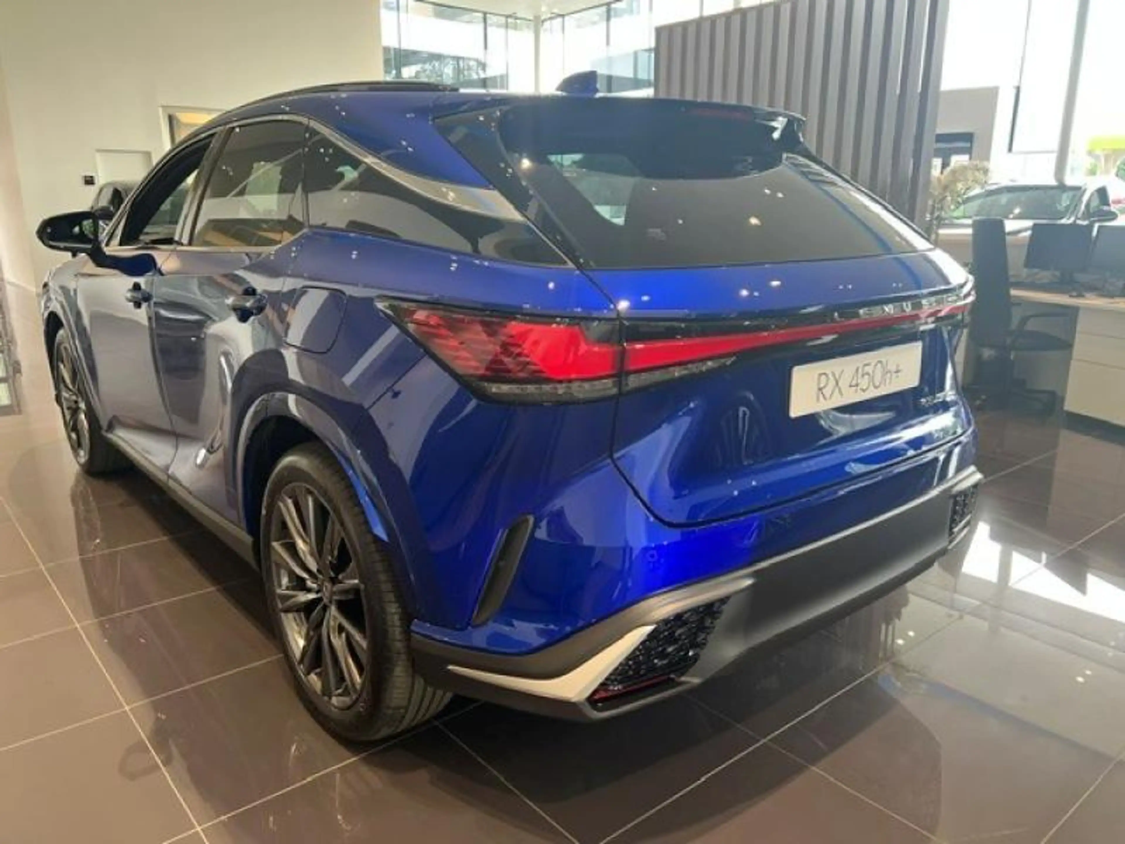 Lexus RX 450h F-Sport Design — photo 3