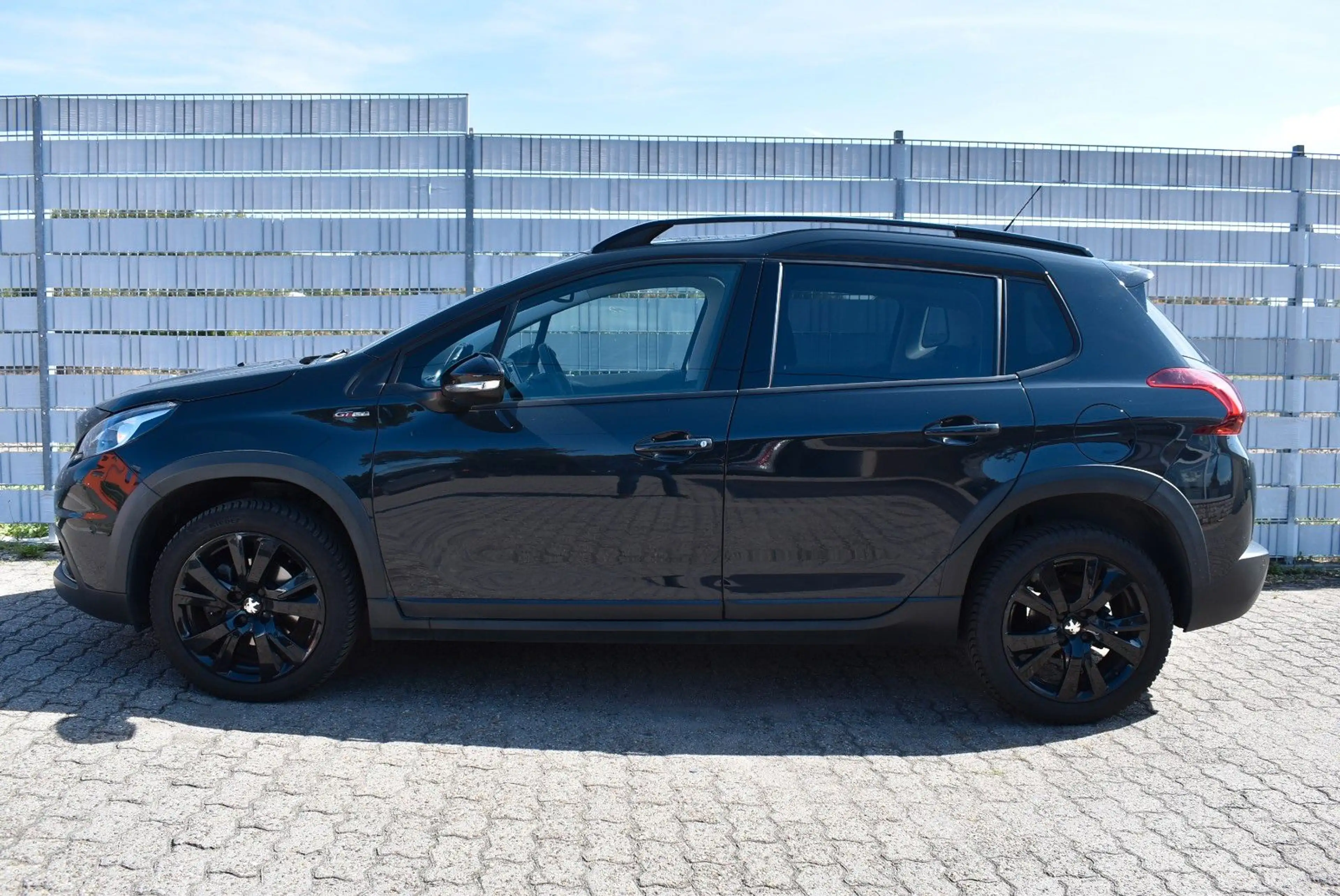 Peugeot 2008 Allure GT Line Panorama,erst 77700KM 2.Hand — photo 5
