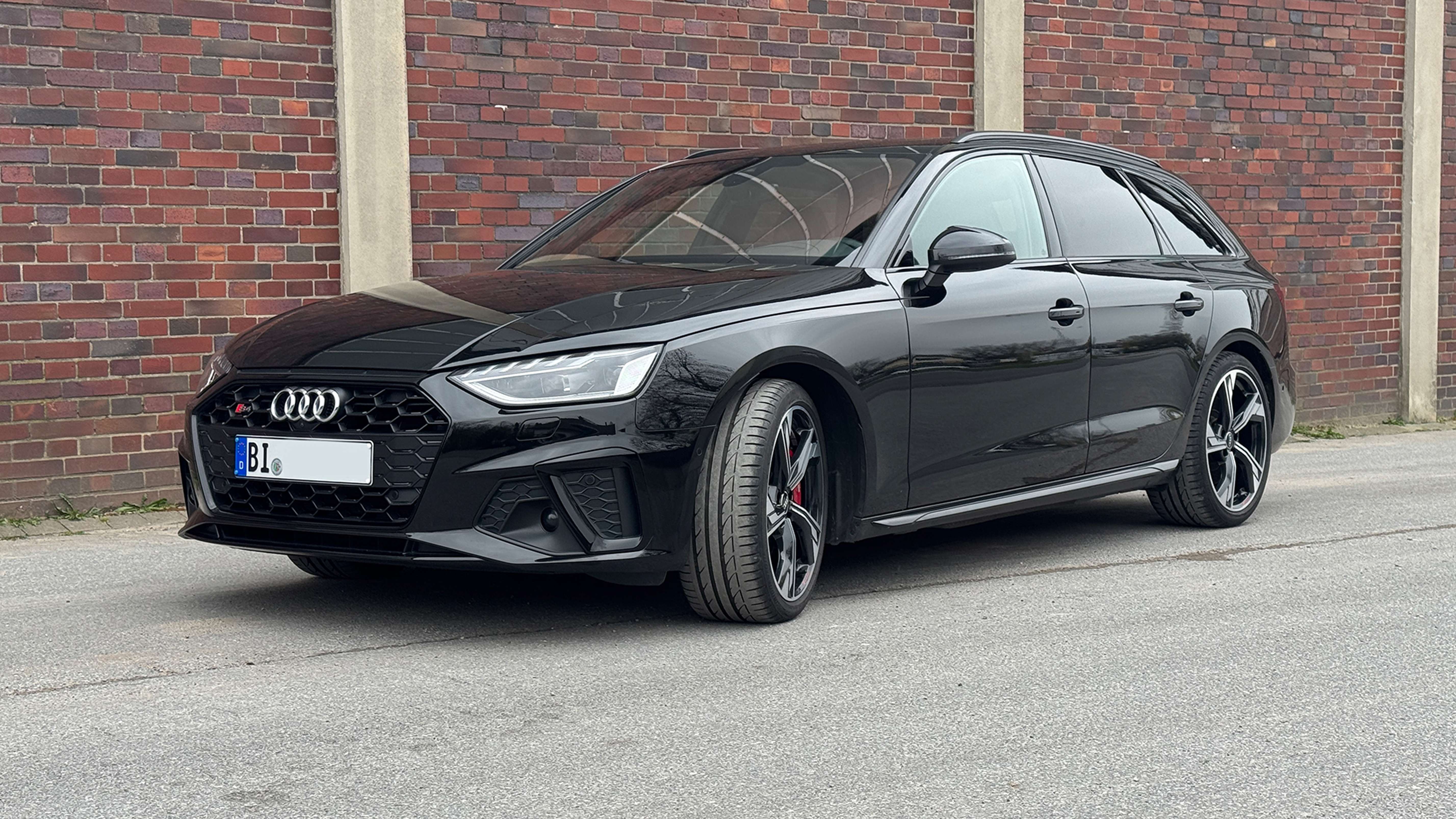 Second hand Audi S4 3.0