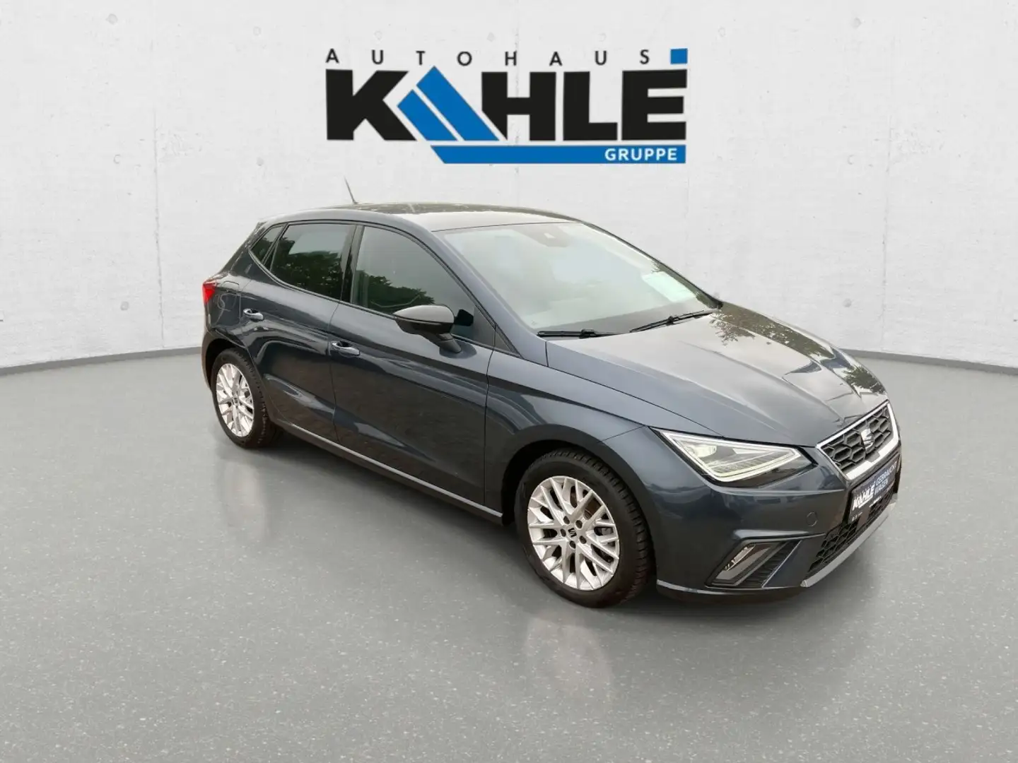 SEAT Ibiza FR 1.0TSI DSG Klima Navi SitzHzg Klima Navi Grijs - 2