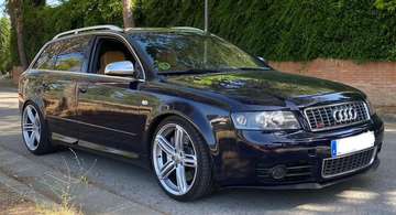 Avant 4.2 V8 quattro