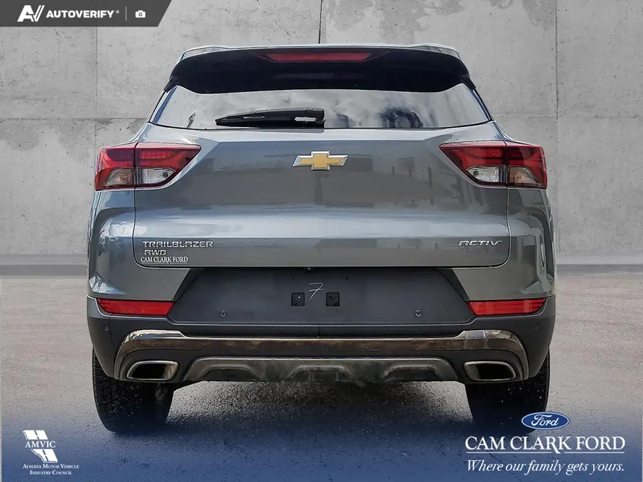 Chevrolet Trailblazer photo Chevrolet Trailblazer