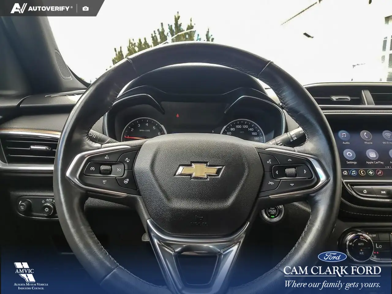 Chevrolet Trailblazer photo Chevrolet Trailblazer