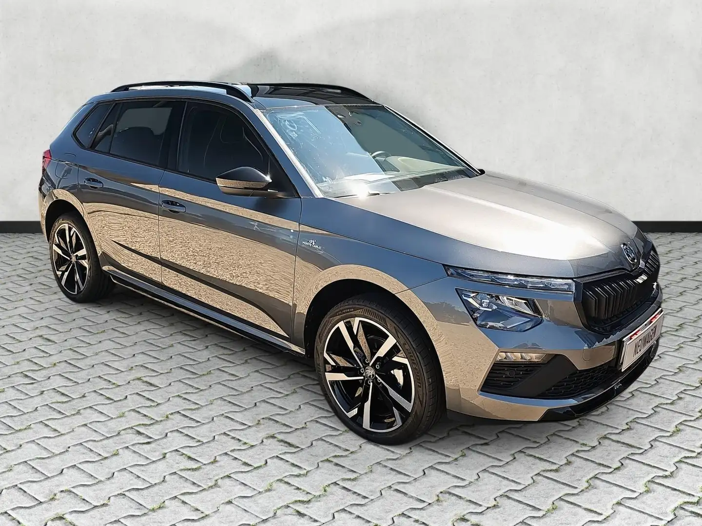Skoda Kamiq Monte Carlo 1.5 TSI DSG Matrix AHK 18Zoll 110 k... Grau - 1