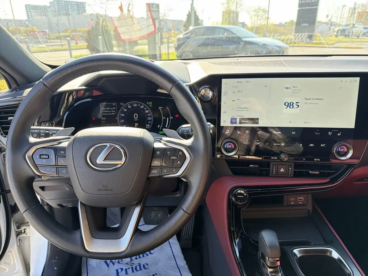 Lexus NX снимка Lexus NX