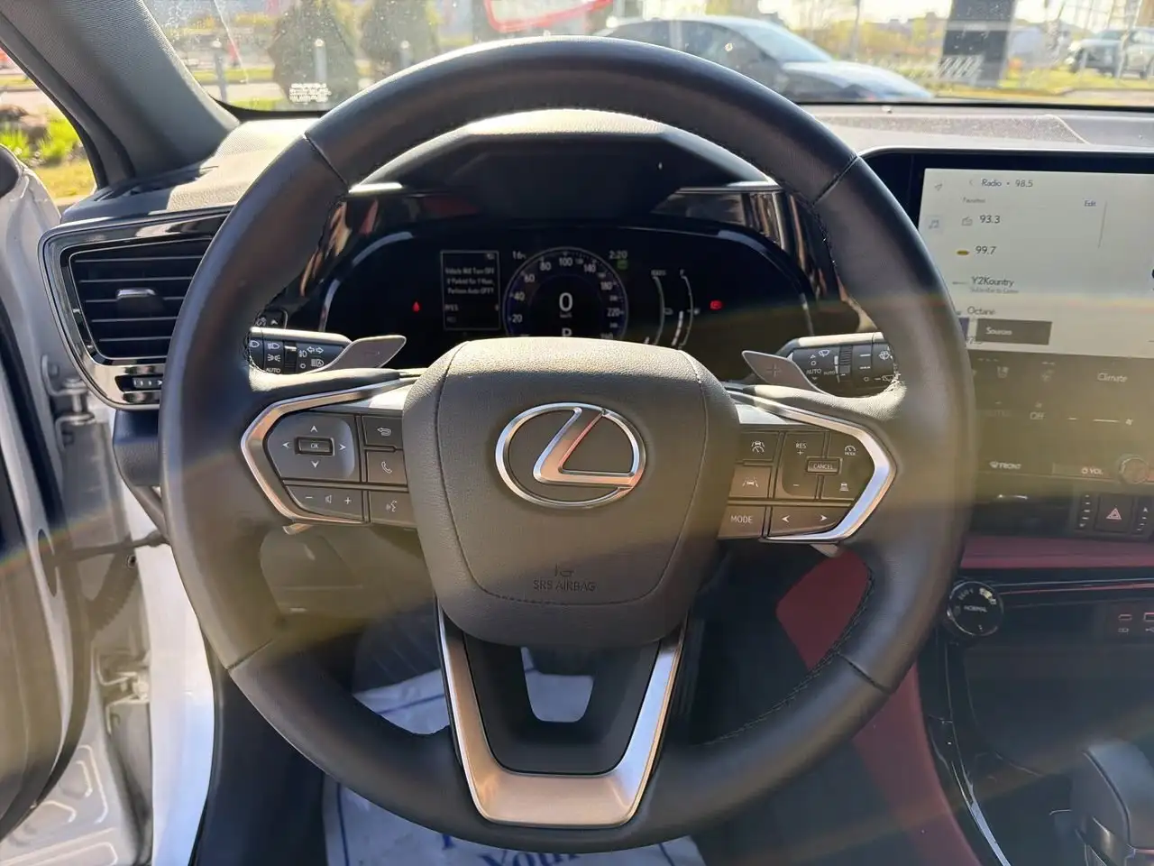 Lexus NX снимка Lexus NX