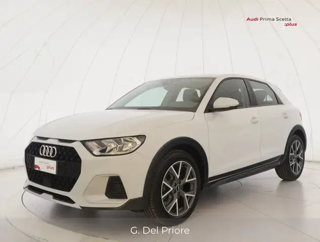 Audi A1 30 TSI S Tronic Citycarver Admired