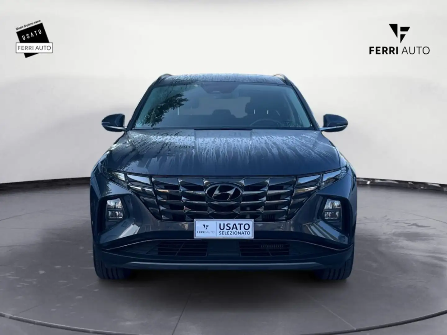 Hyundai TUCSON 1.6 CRDI 48V DCT XLine Gris - 2