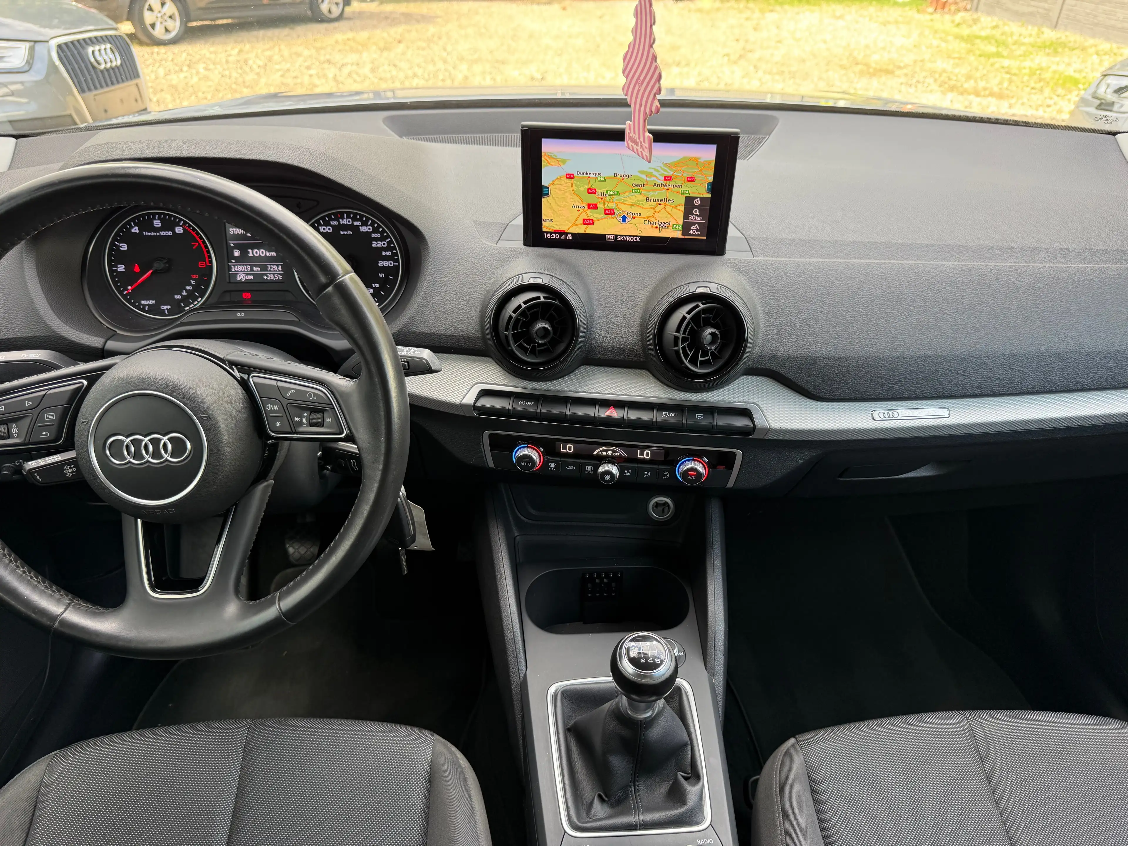 Audi Q2 Q2 1.0 TFSI Design — photo 10