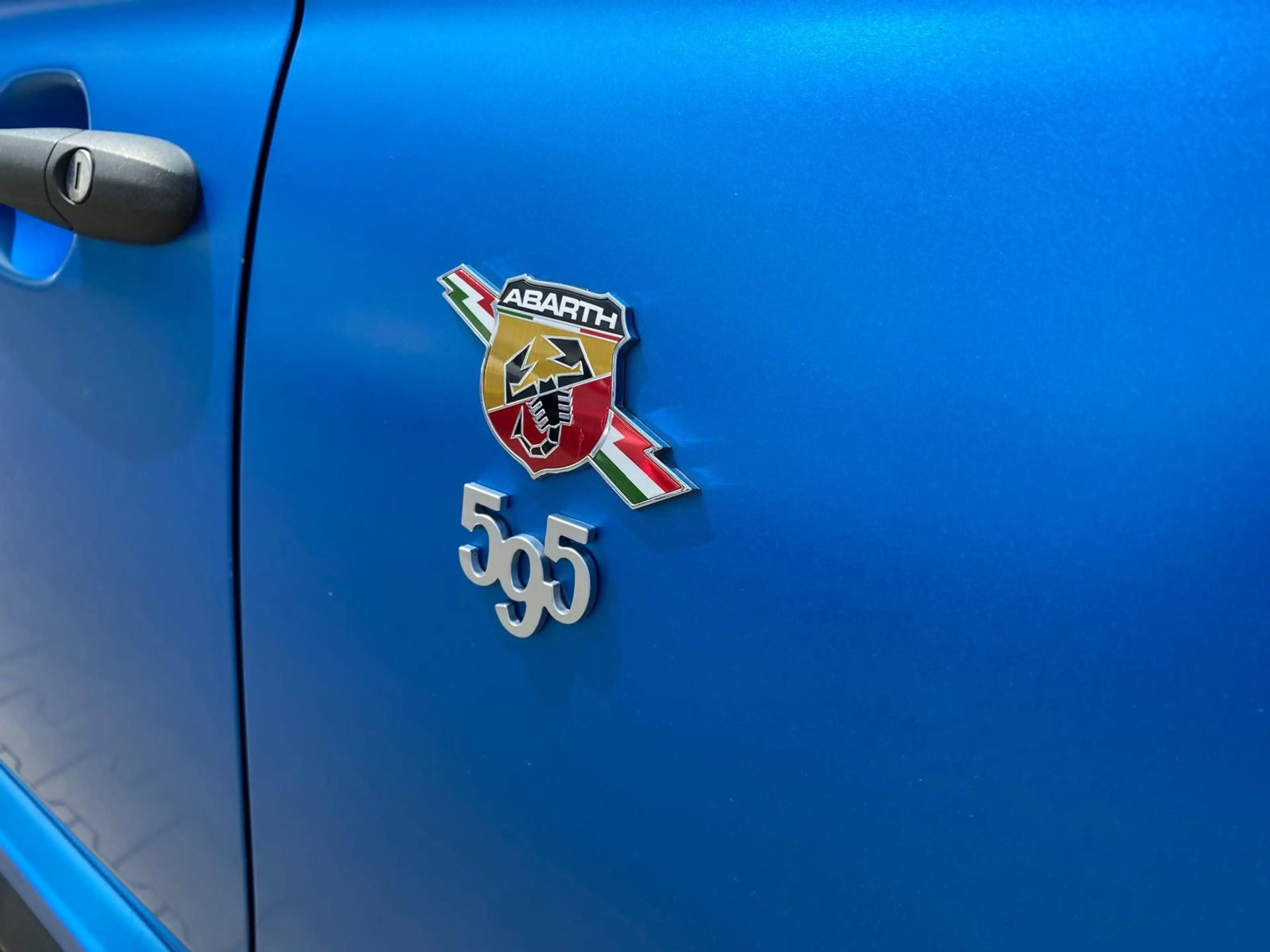 Abarth 595 Competizione XENON/SPORTSITZE/CARPLAY/DAB — photo 12