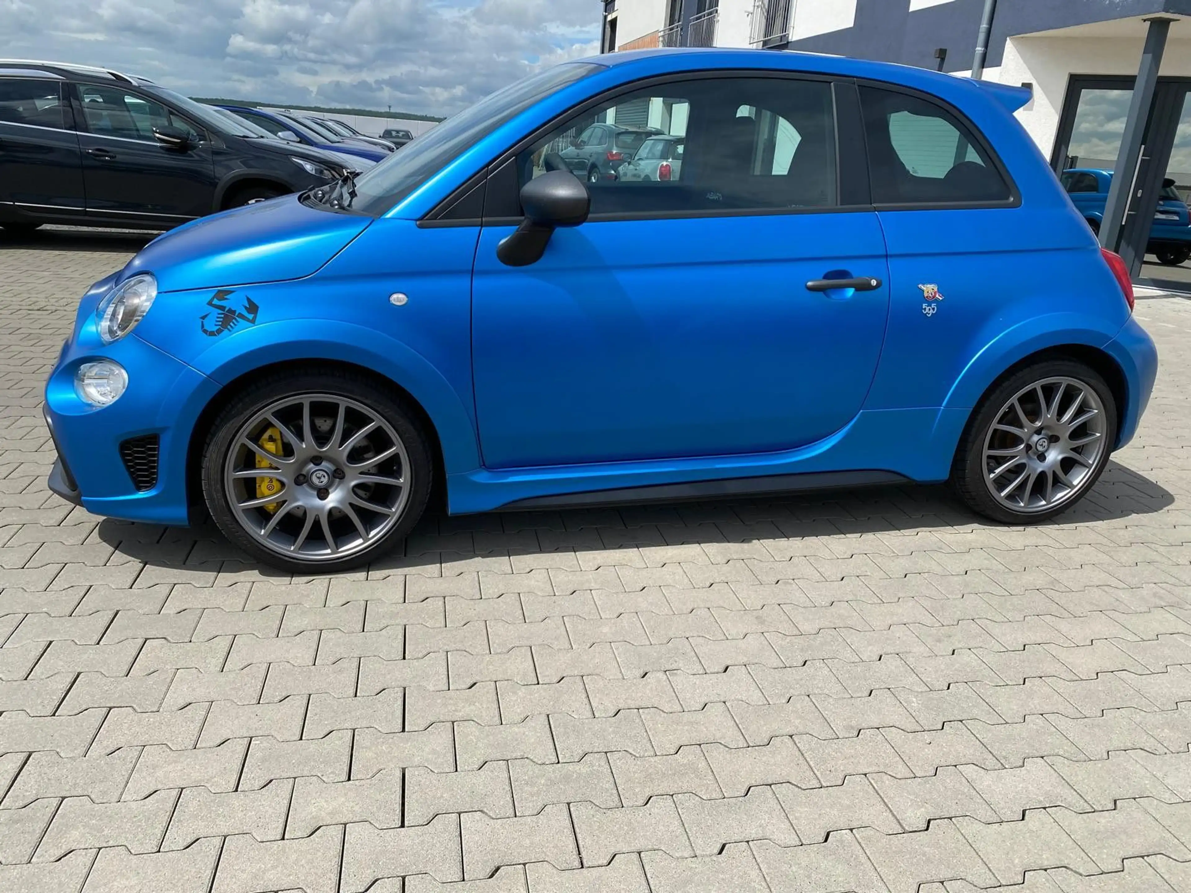 Abarth 595 Competizione XENON/SPORTSITZE/CARPLAY/DAB — photo 9