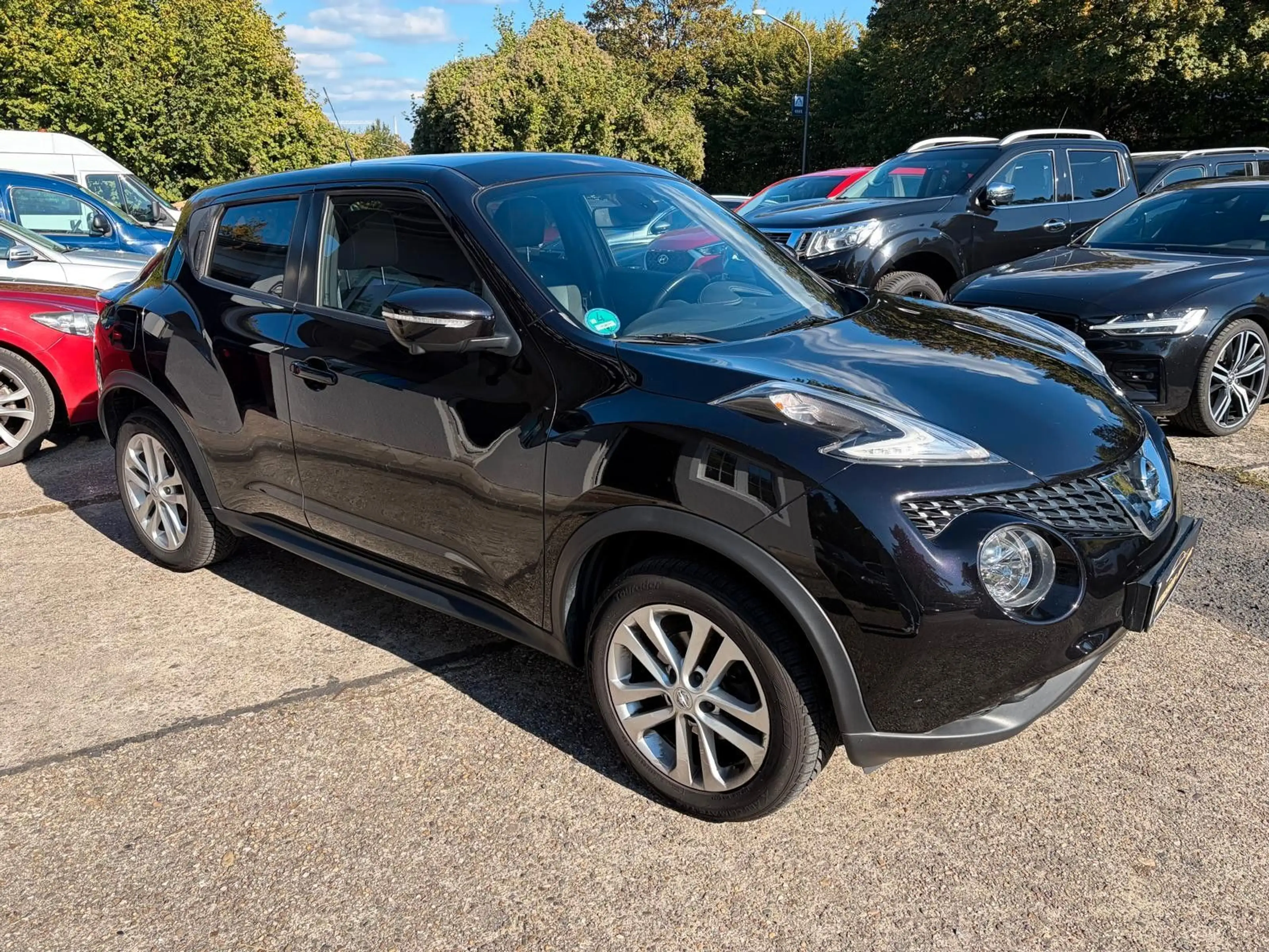 Nissan Juke N-Connecta — photo 2