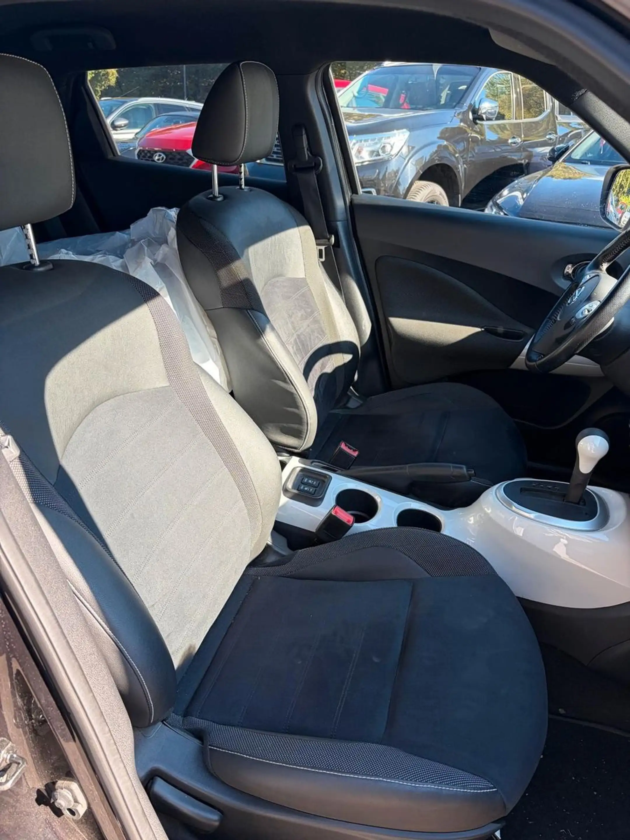 Nissan Juke N-Connecta — photo 7