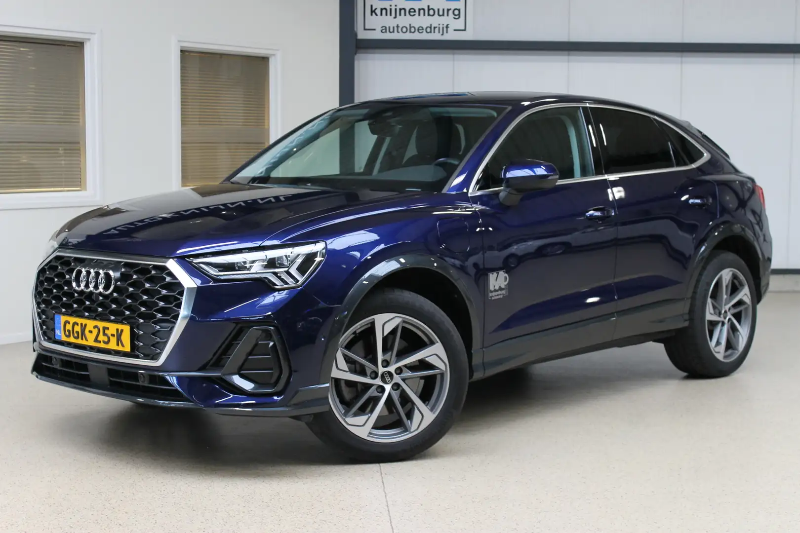 Audi Q3 Sportback 45 TFSIe 245pk S Edition | Fabrieksgaran Blauw - 2