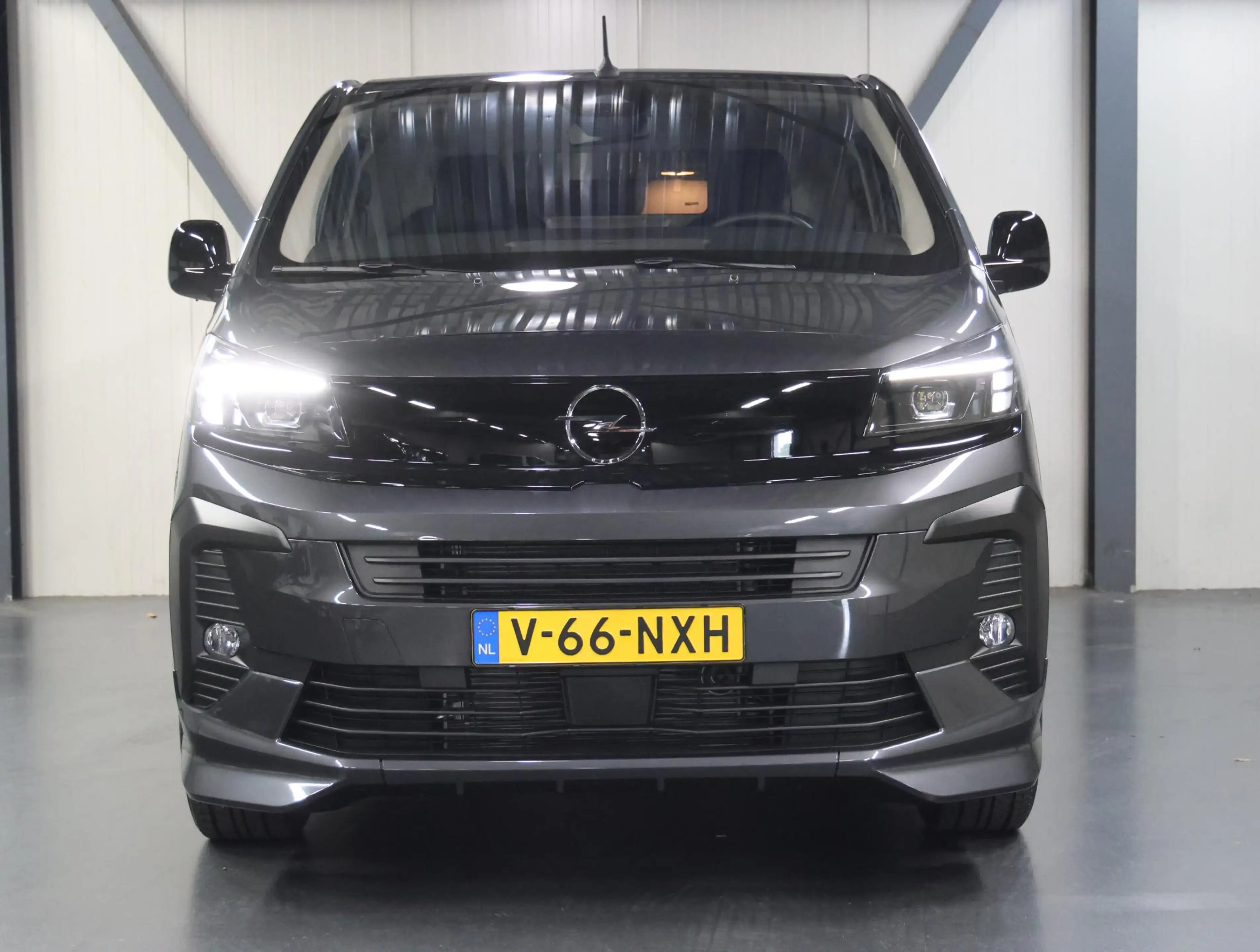 Opel Vivaro-e Electric L3 75 kWh 136PK STX Edition | Lederen Bek — photo 5
