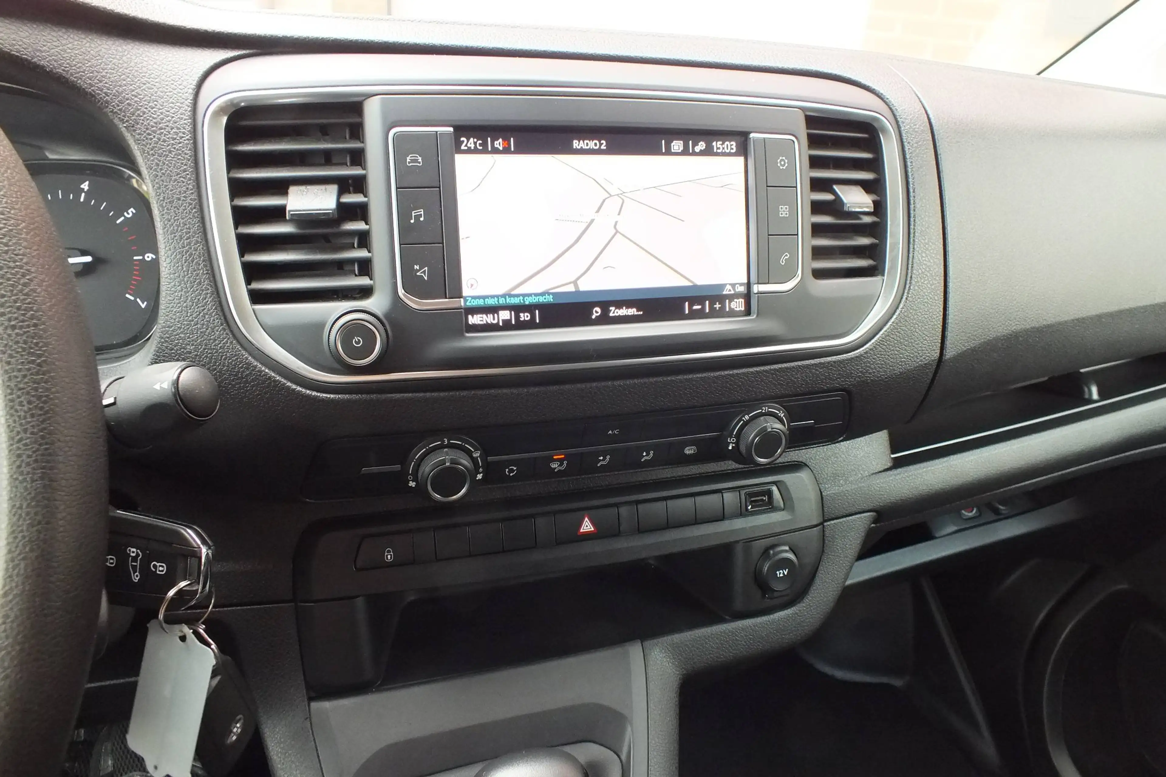 Toyota Proace 2.0 D-4D Live DC 6-Persoons — photo 3