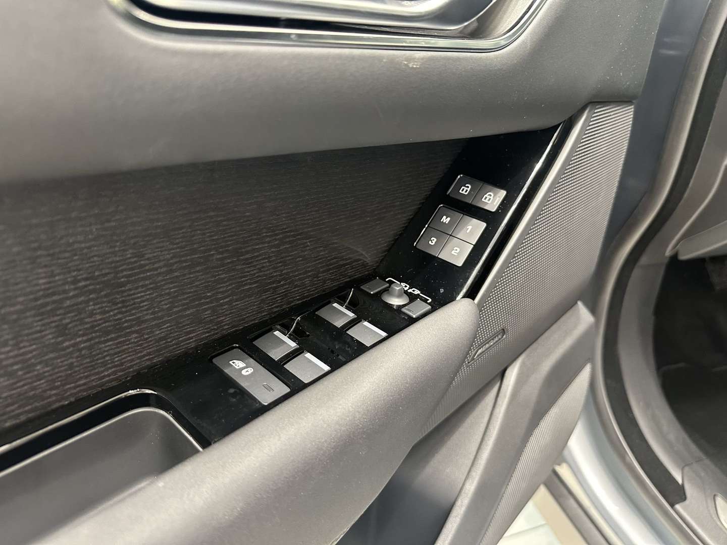 Land Rover Range Rover Velar D204 S - 2025 - Joinsteer - #11