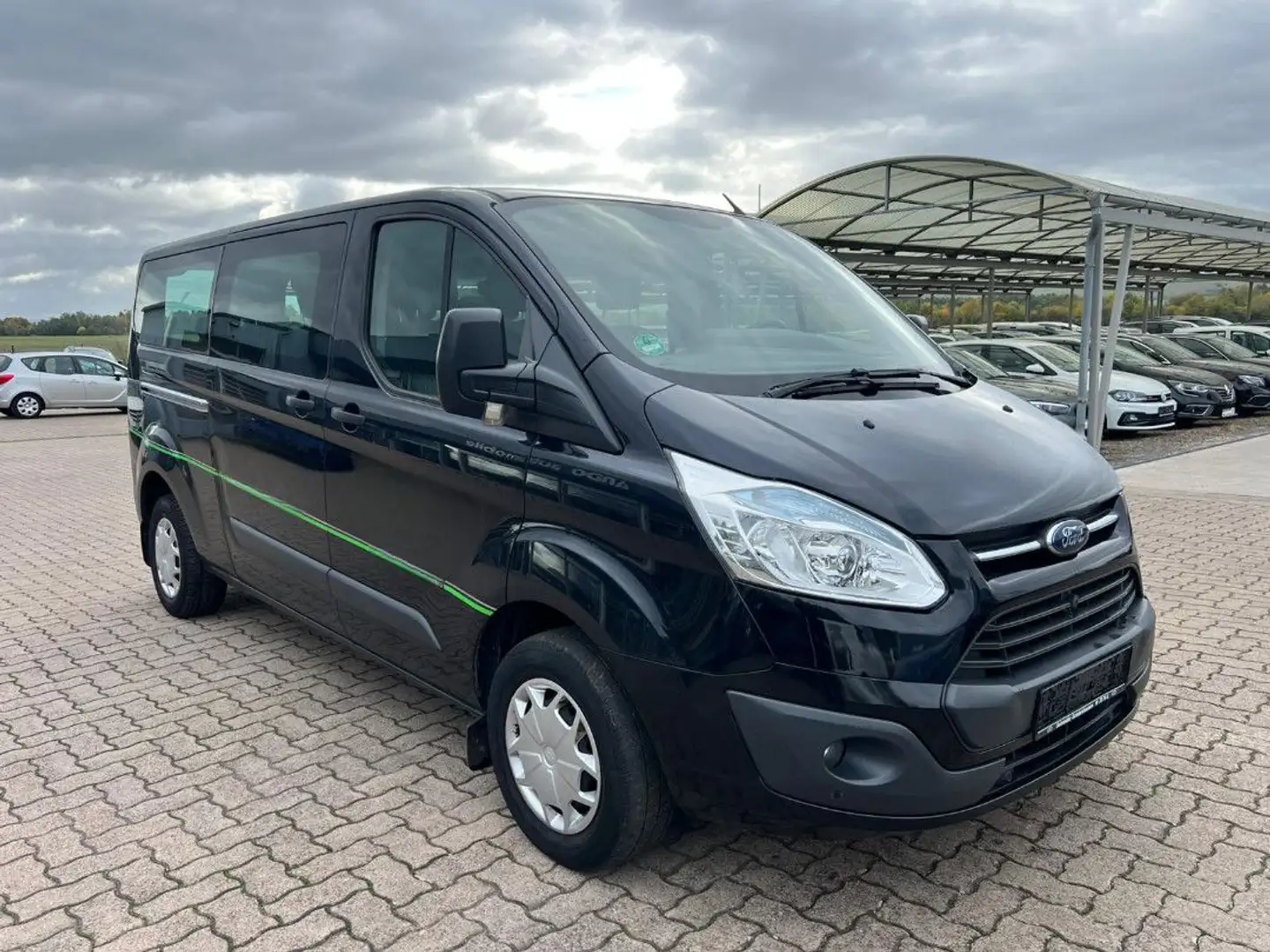 Ford Transit Custom Kombi 310 L2 Trend Klima/Standh. Schwarz - 2