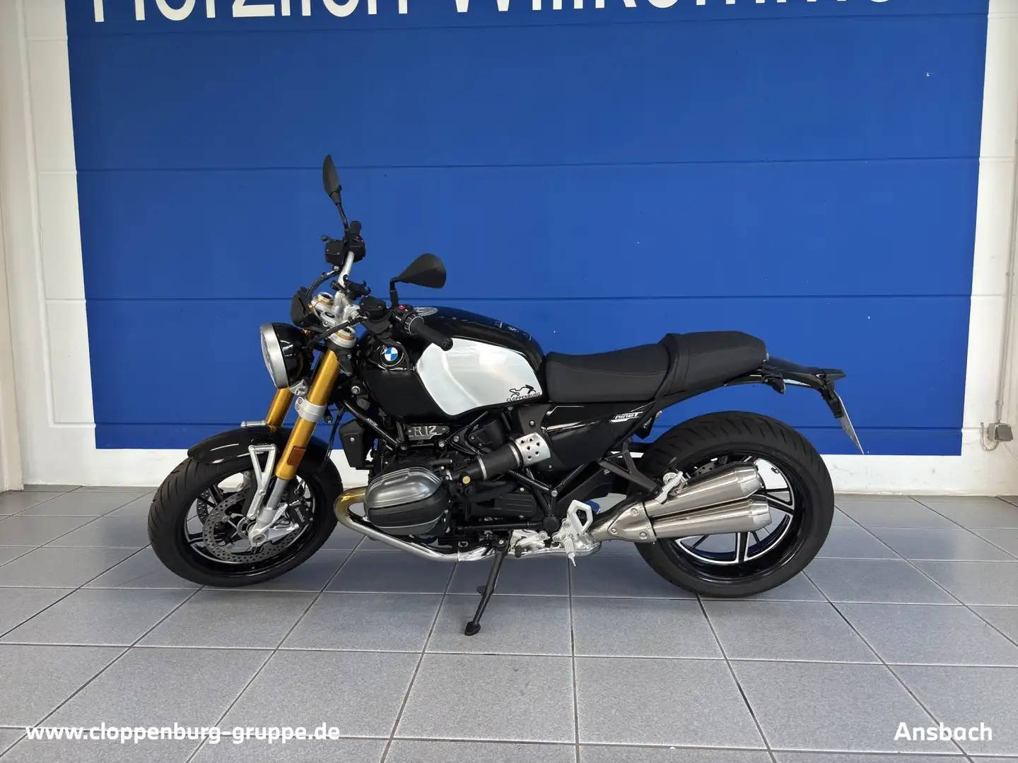 BMW R 12 nineT Komfortpaket, Schaltass. Pro, Headlight Pro Černá - 2