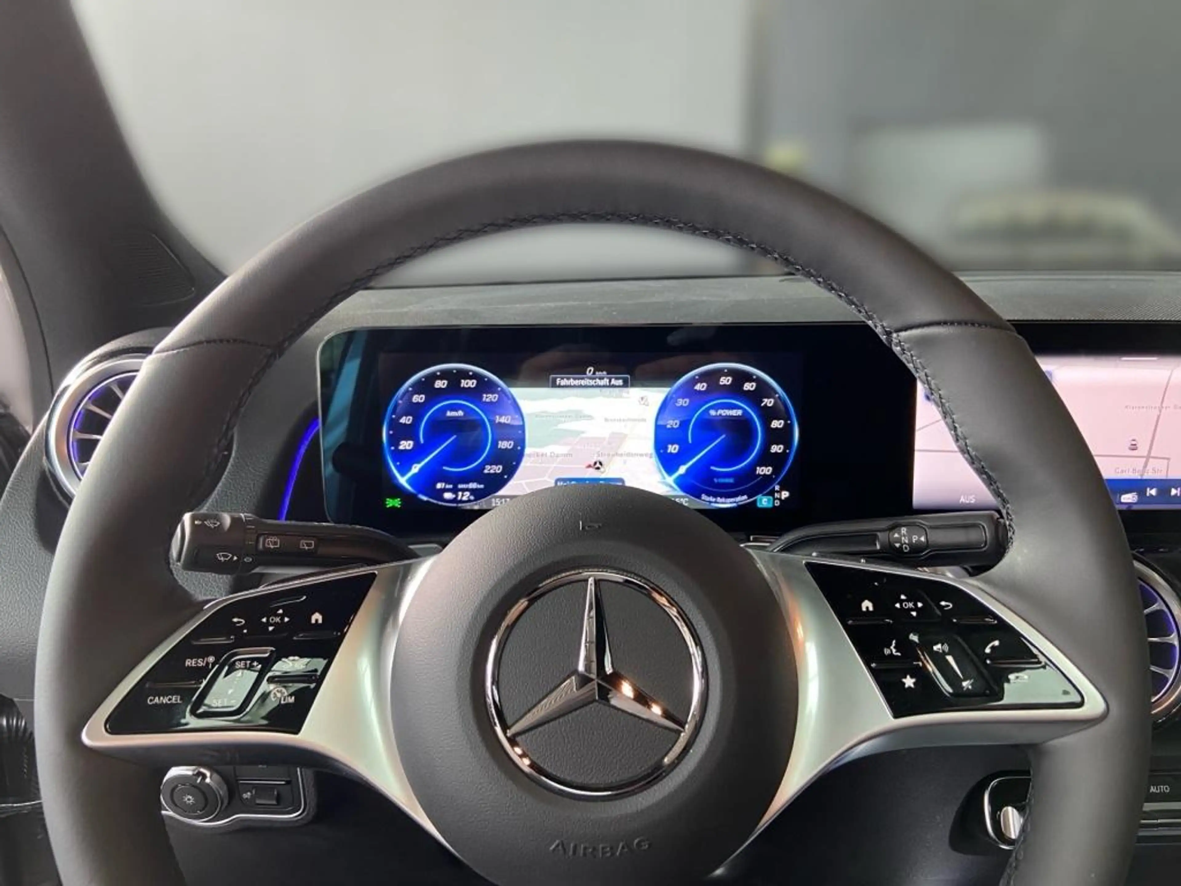 Mercedes-Benz EQB 250 + MBUX+Memory+Progressive+Ambiente+KAMERA — photo 6