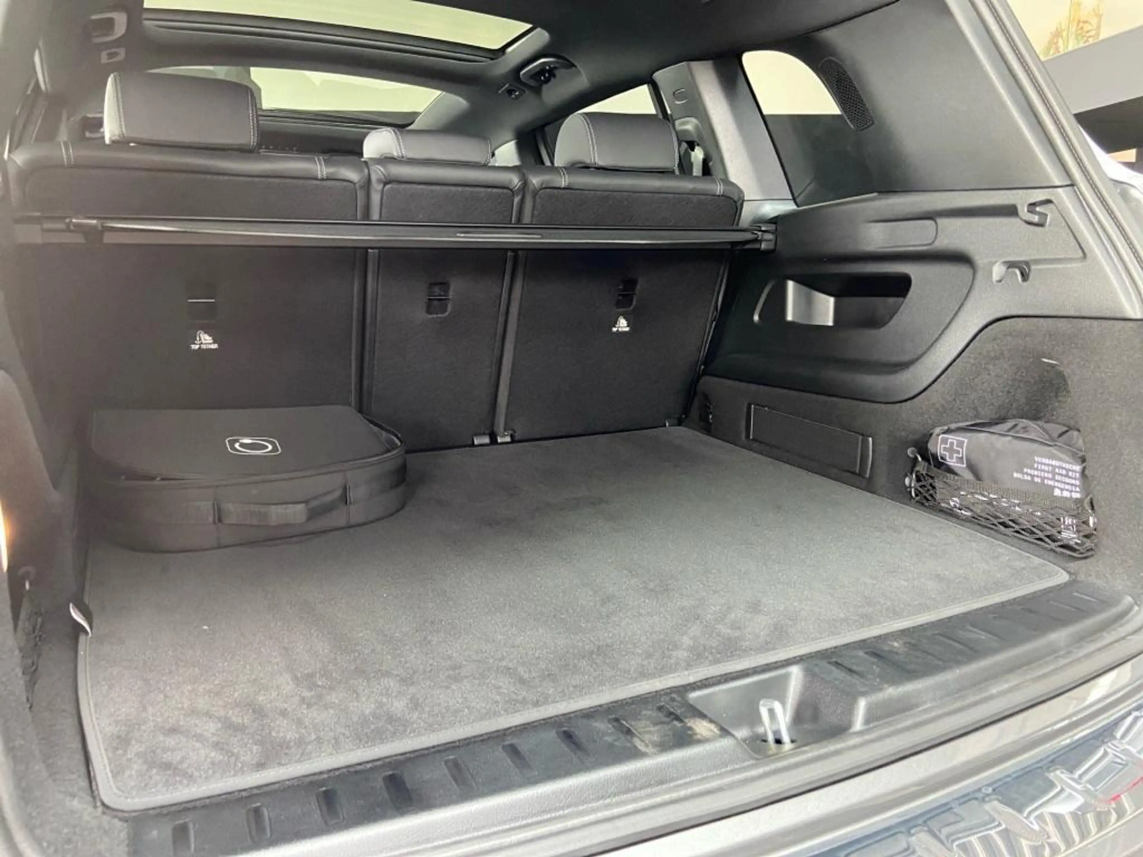 Mercedes-Benz EQB 250 + MBUX+Memory+Progressive+Ambiente+KAMERA — photo 8