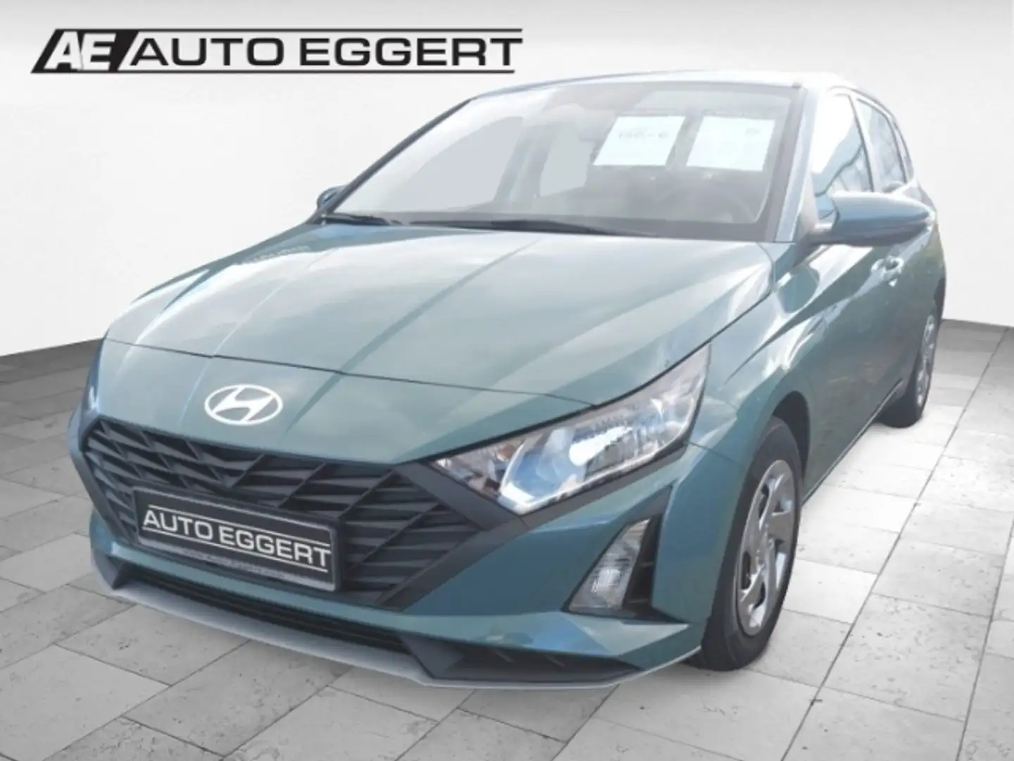 Hyundai i20 EU6e FL (MY25) 1.2 Benzin (79 PS) 5-MT 2WD Select Grün - 1