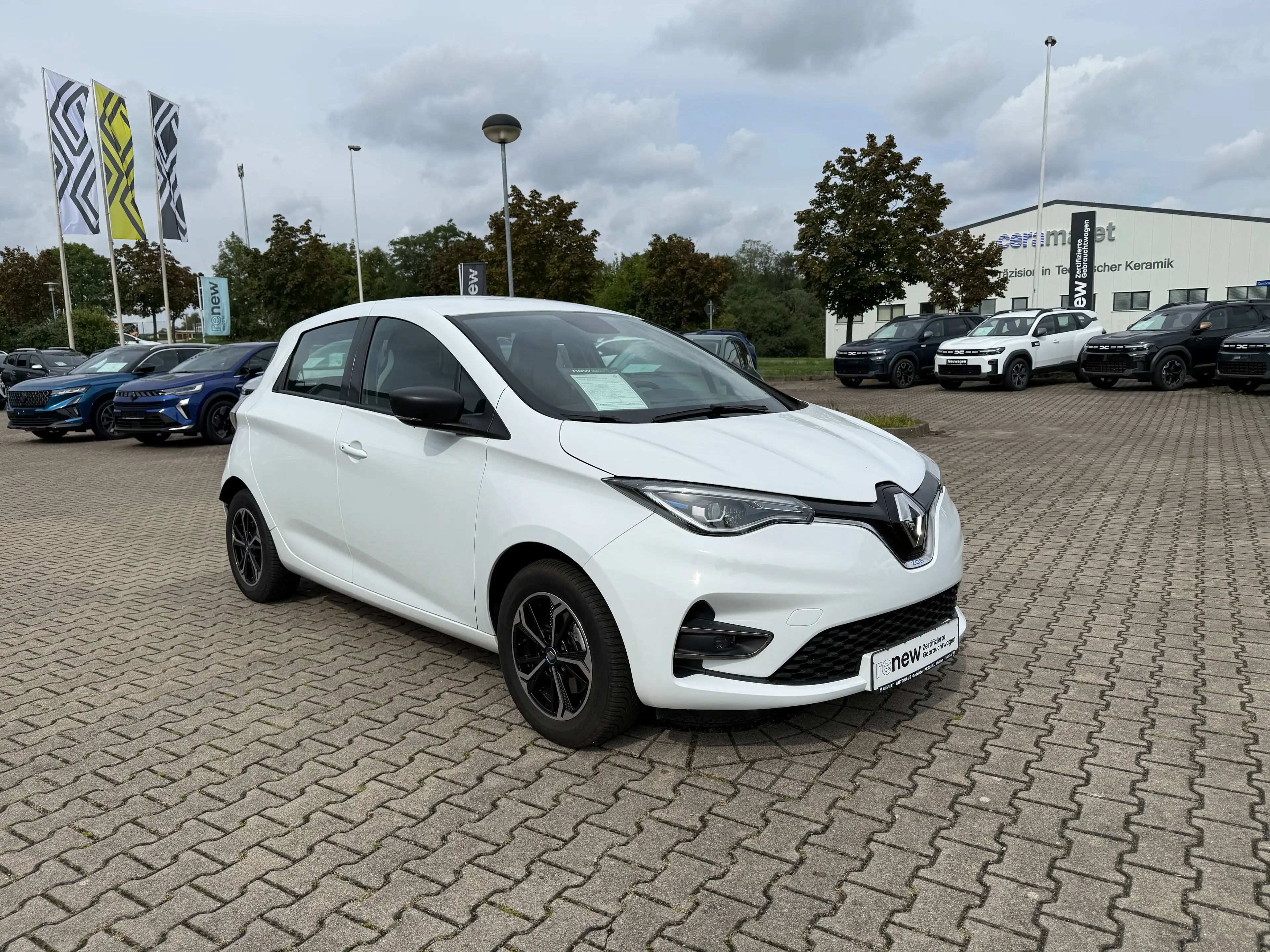 Renault ZOE Life — photo 3