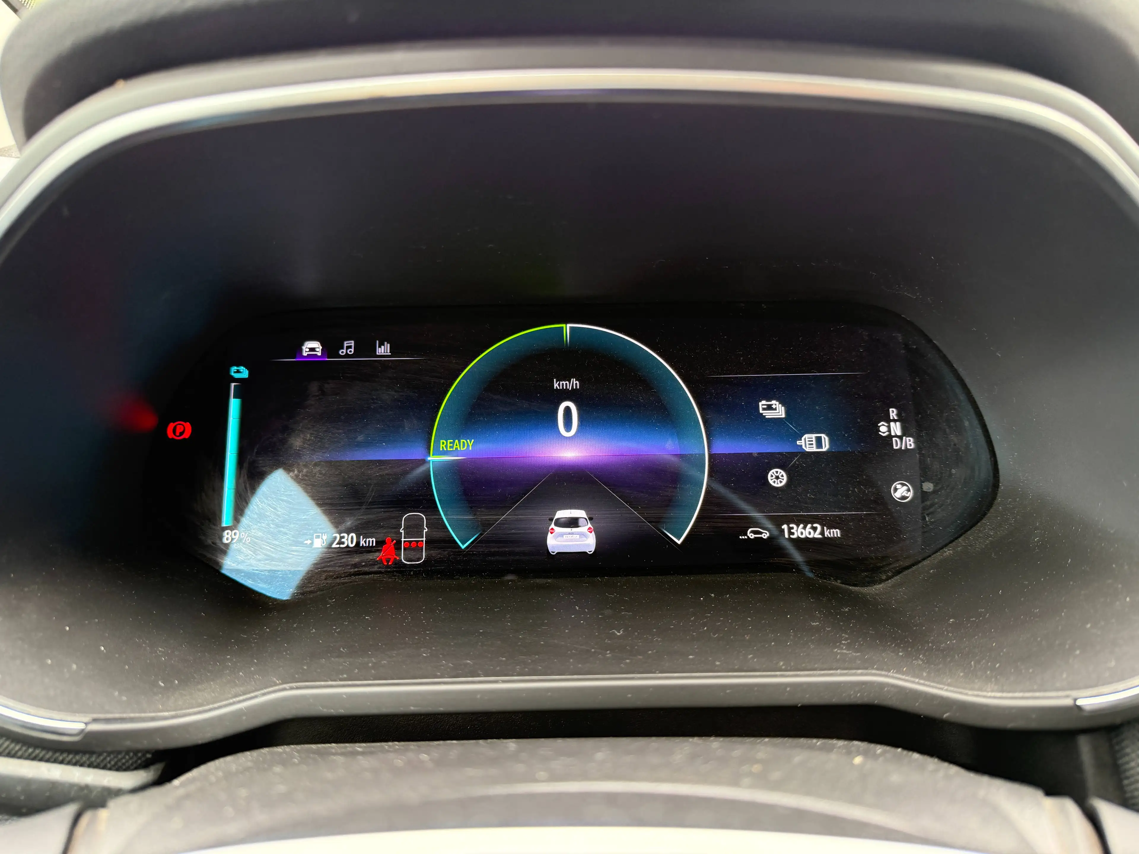 Renault ZOE Life — photo 13