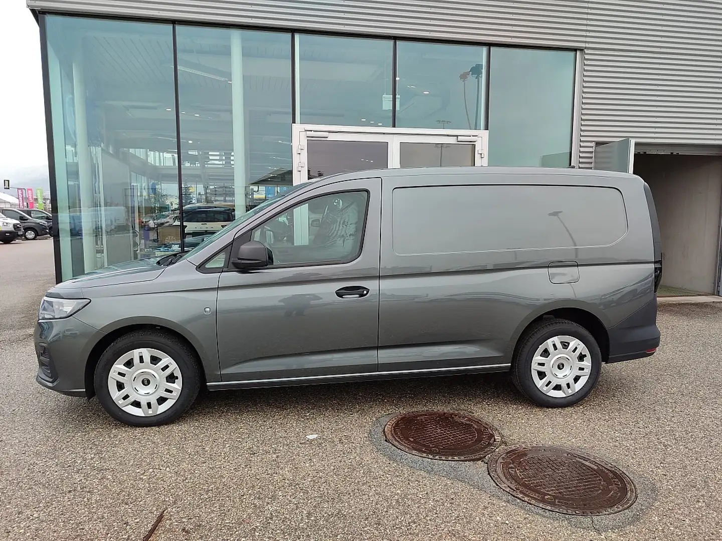 Ford Transit Connect Transit Connect 2,0 EcoBlue Grand L2 Trend AWD Grau - 2