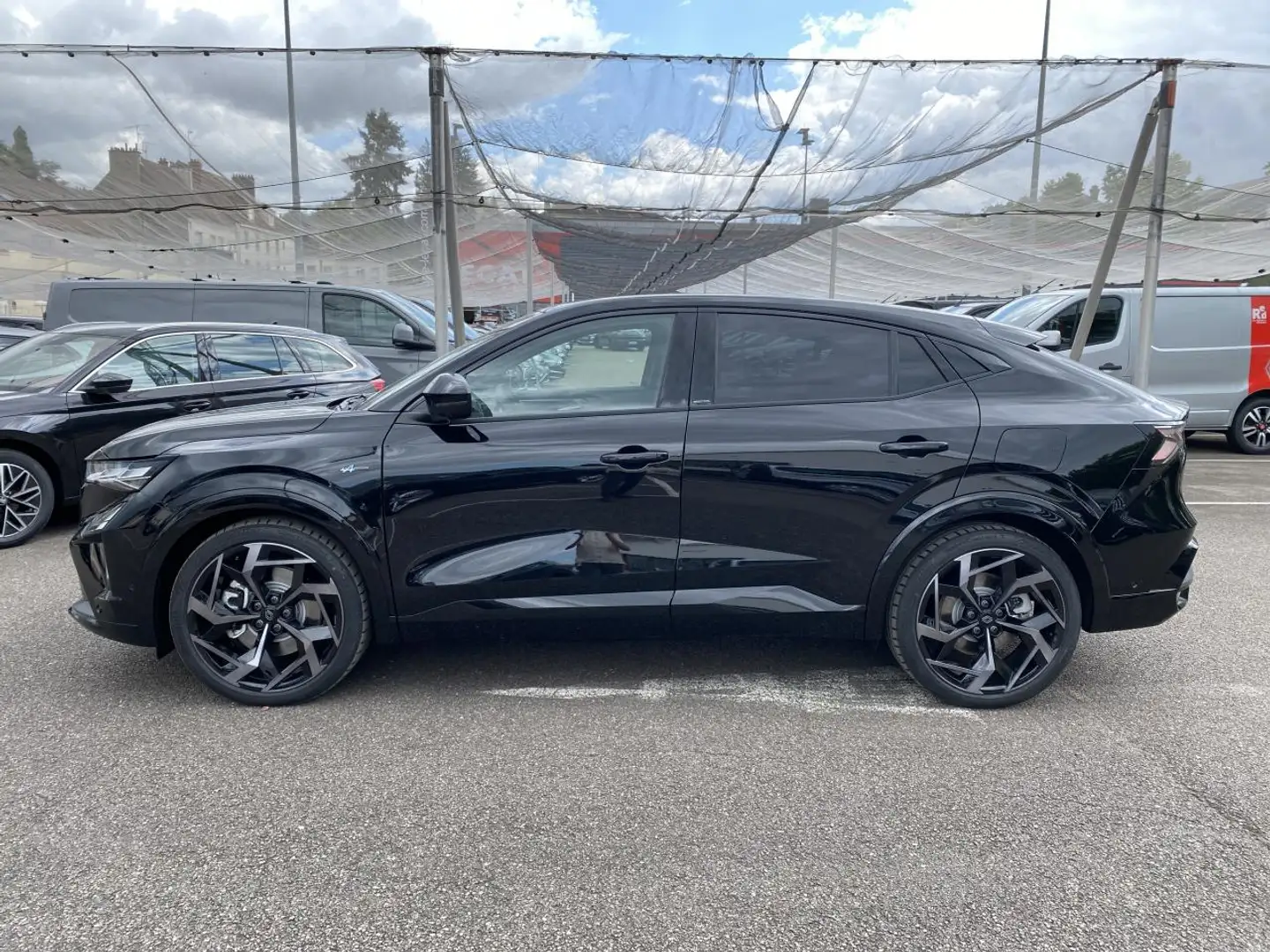 Renault Rafale 1.2 E-TECH 4X4 300 ATELIER ALPINE PACK VISION / TOIT PANO / HARMAN KARDON Schwarz - 2