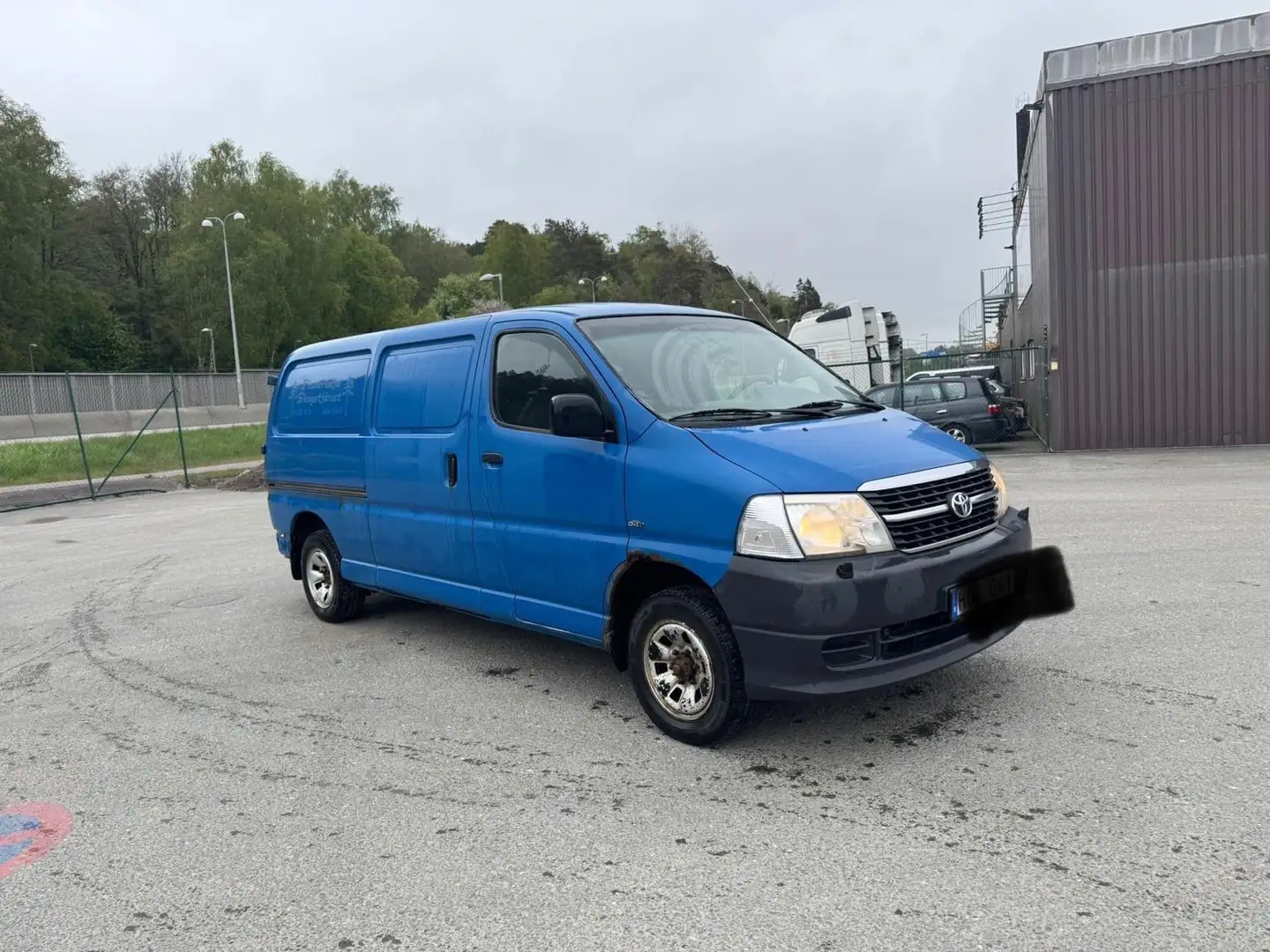 Toyota Hiace 2.5 Turbo D4D LX 4x4 Niebieski - 1