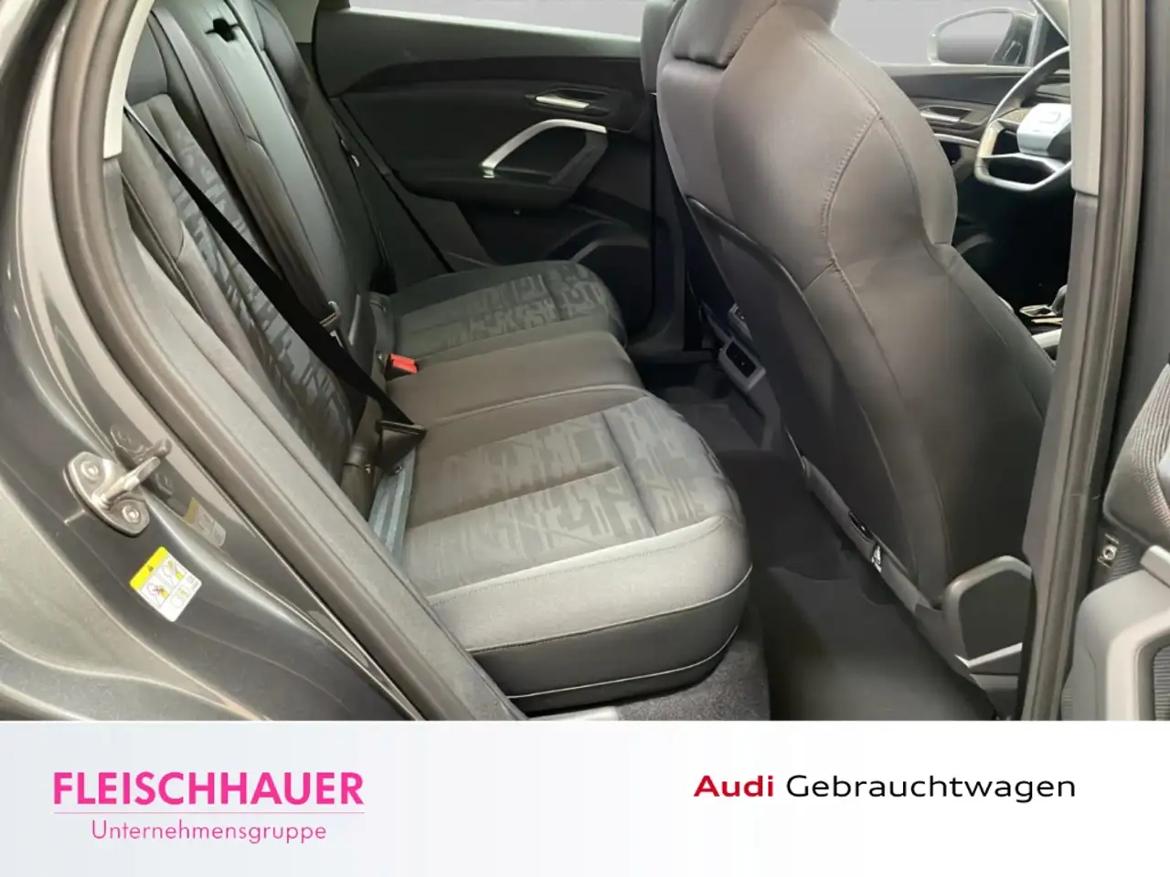 Audi Q5 SUV TFSI quattro S tronic 10