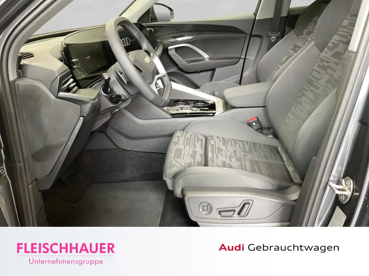 Audi Q5 SUV TFSI quattro S tronic 12