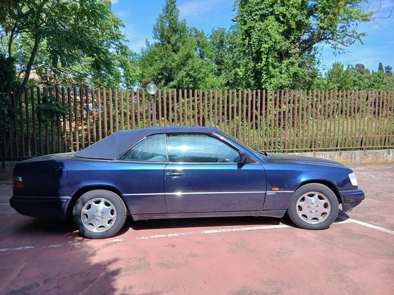Mercedes-Benz E 200 E Cabrio 200, foto 3