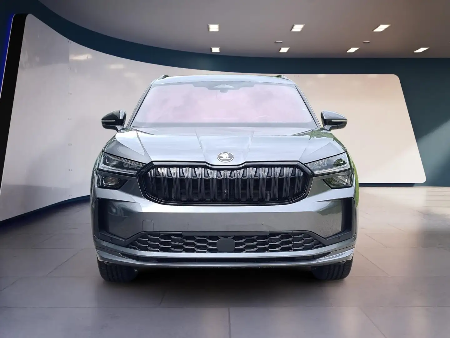 Skoda Kodiaq 2.0 TDI 4x4 Sportline AHK HeadUp StHeiz Grau - 2