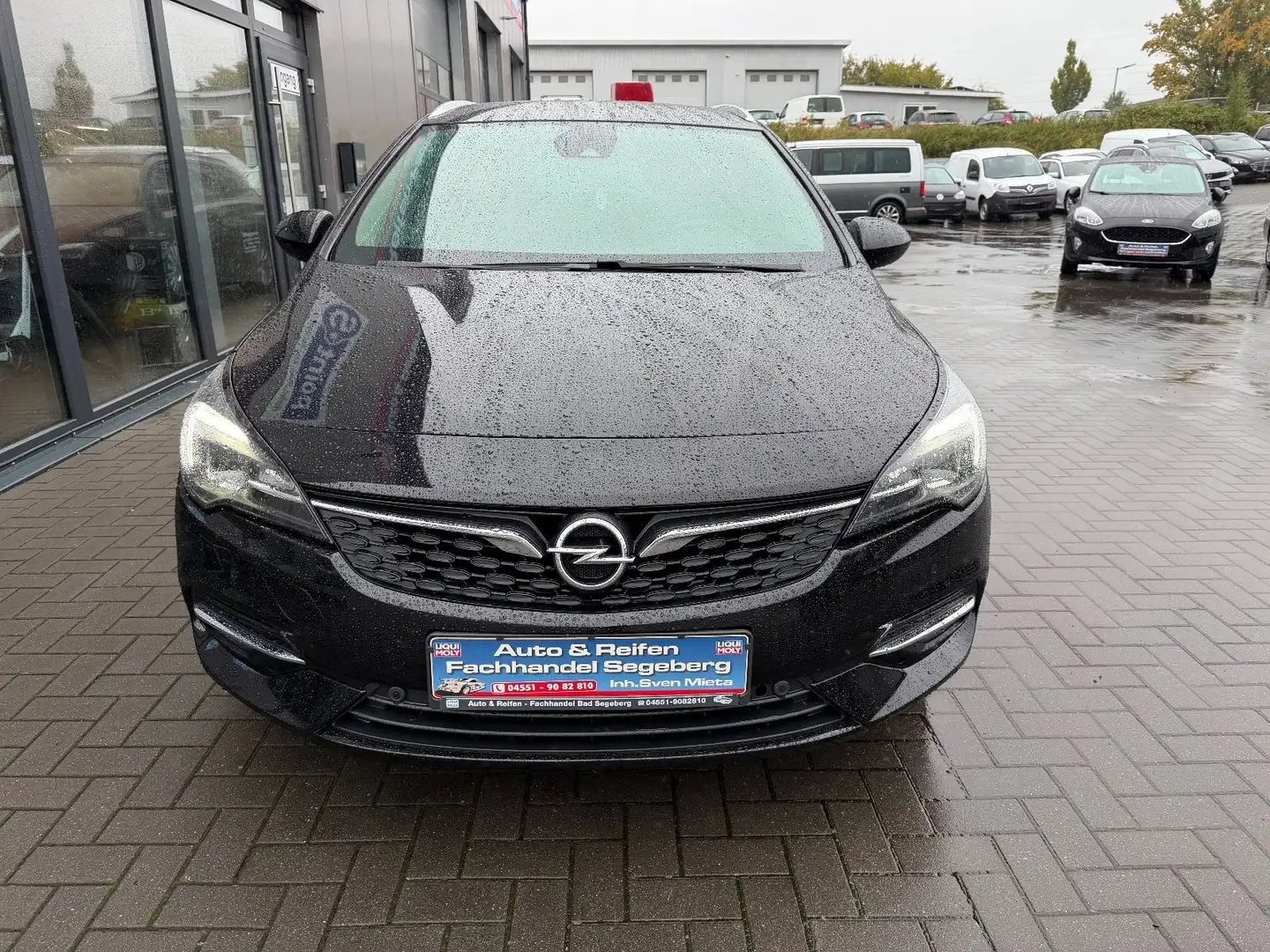 Opel Astra K Sports Tourer 1.2 Elegance*NAVI*LED* Zwart - 2